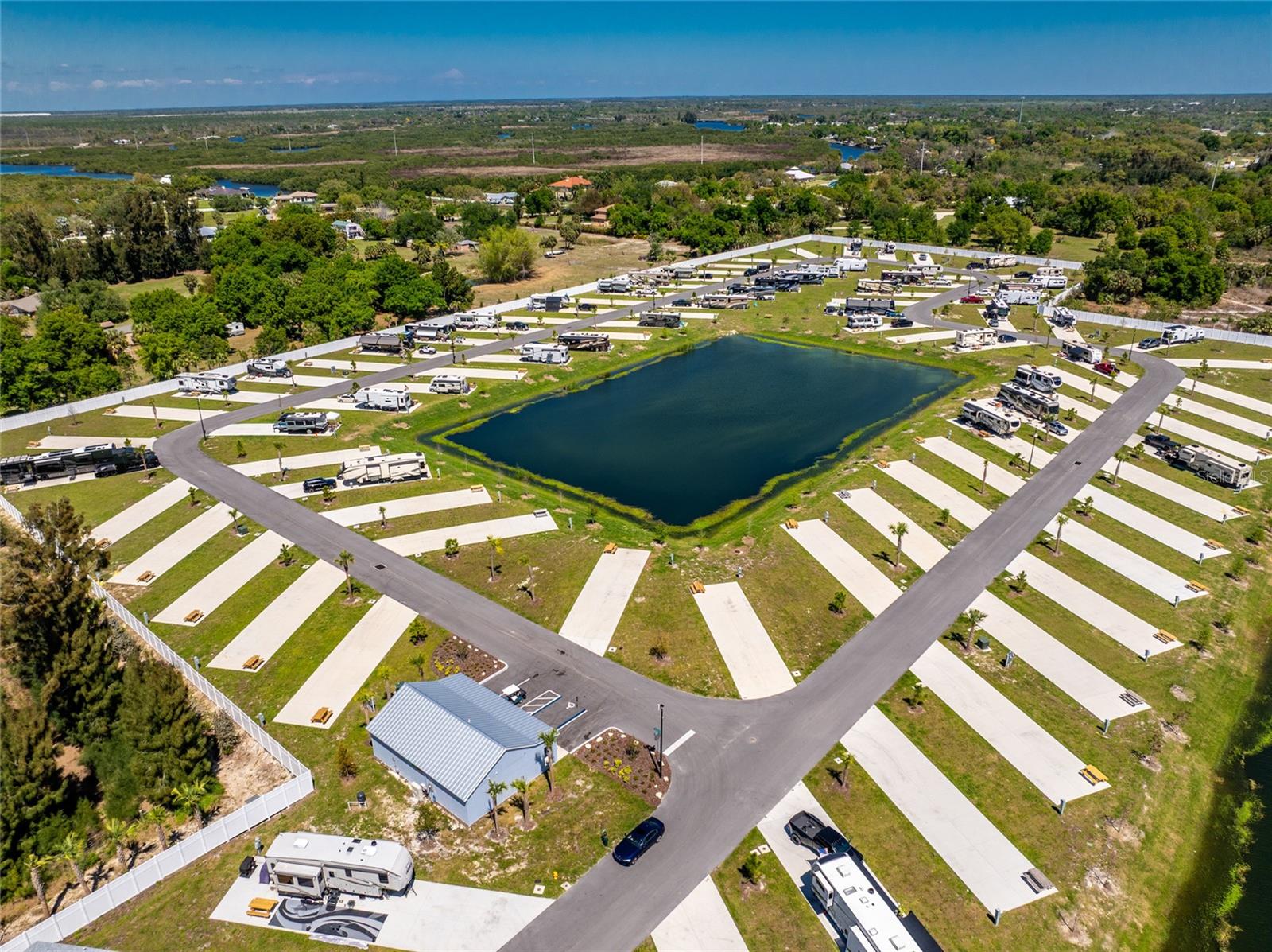 443 HORIZON RD, PUNTA GORDA, FL, 33982