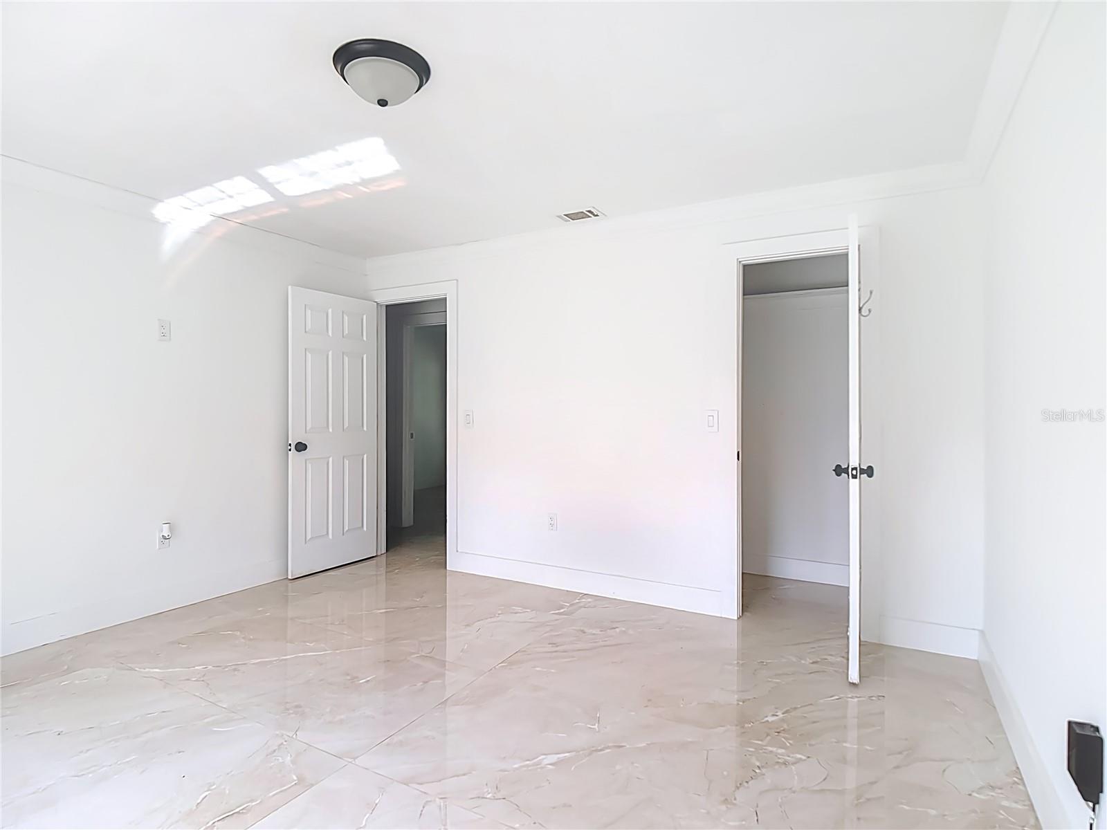 201 VALENCIA DR, AUBURNDALE, FL, 33823