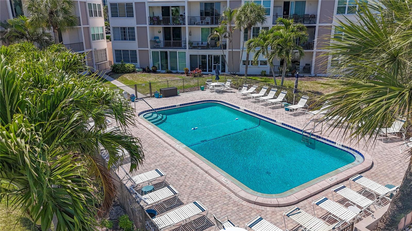 7425 BAY ISLAND DR S #105, SOUTH PASADENA, FL, 33707
