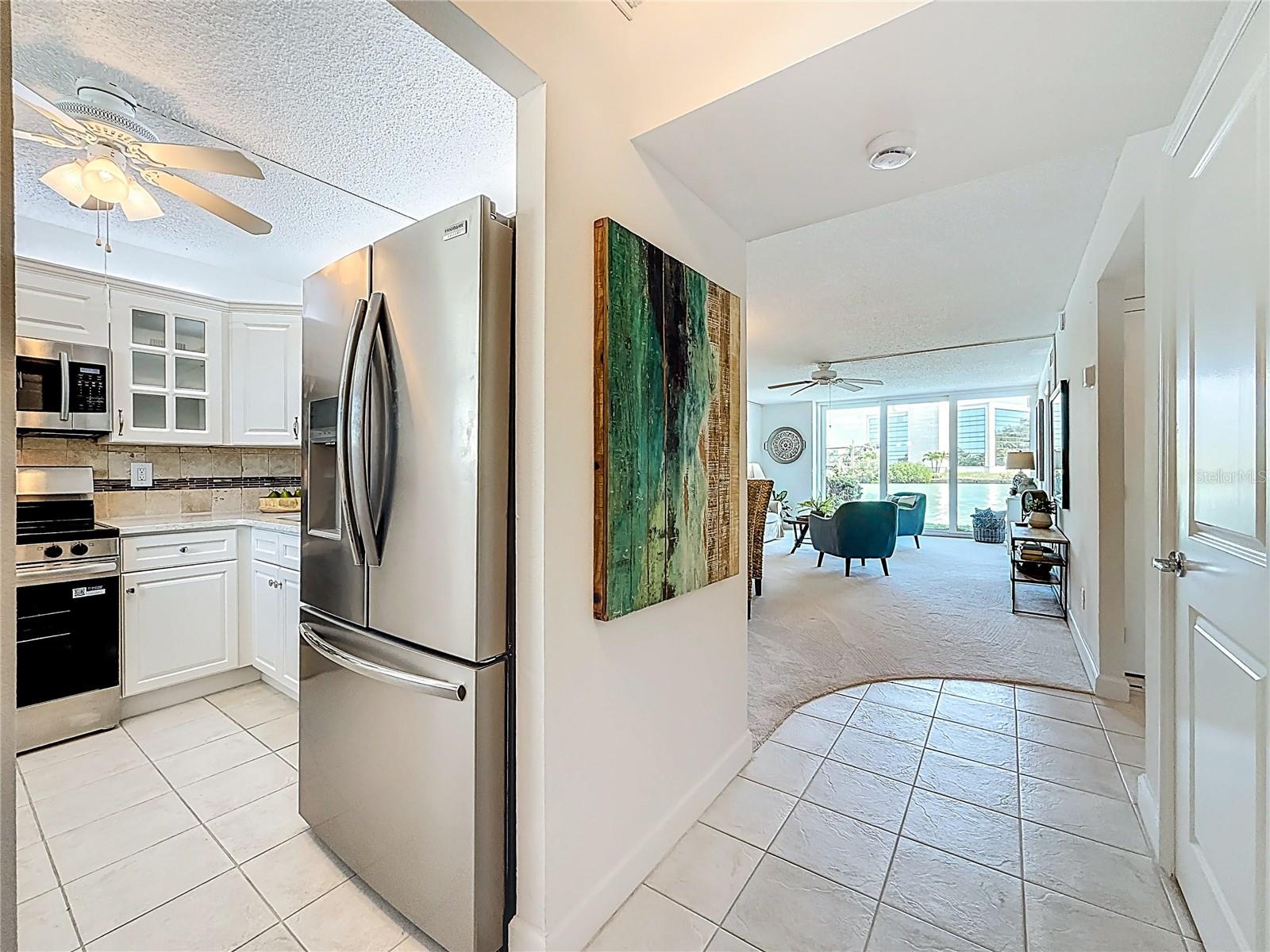 7425 BAY ISLAND DR S #105, SOUTH PASADENA, FL, 33707