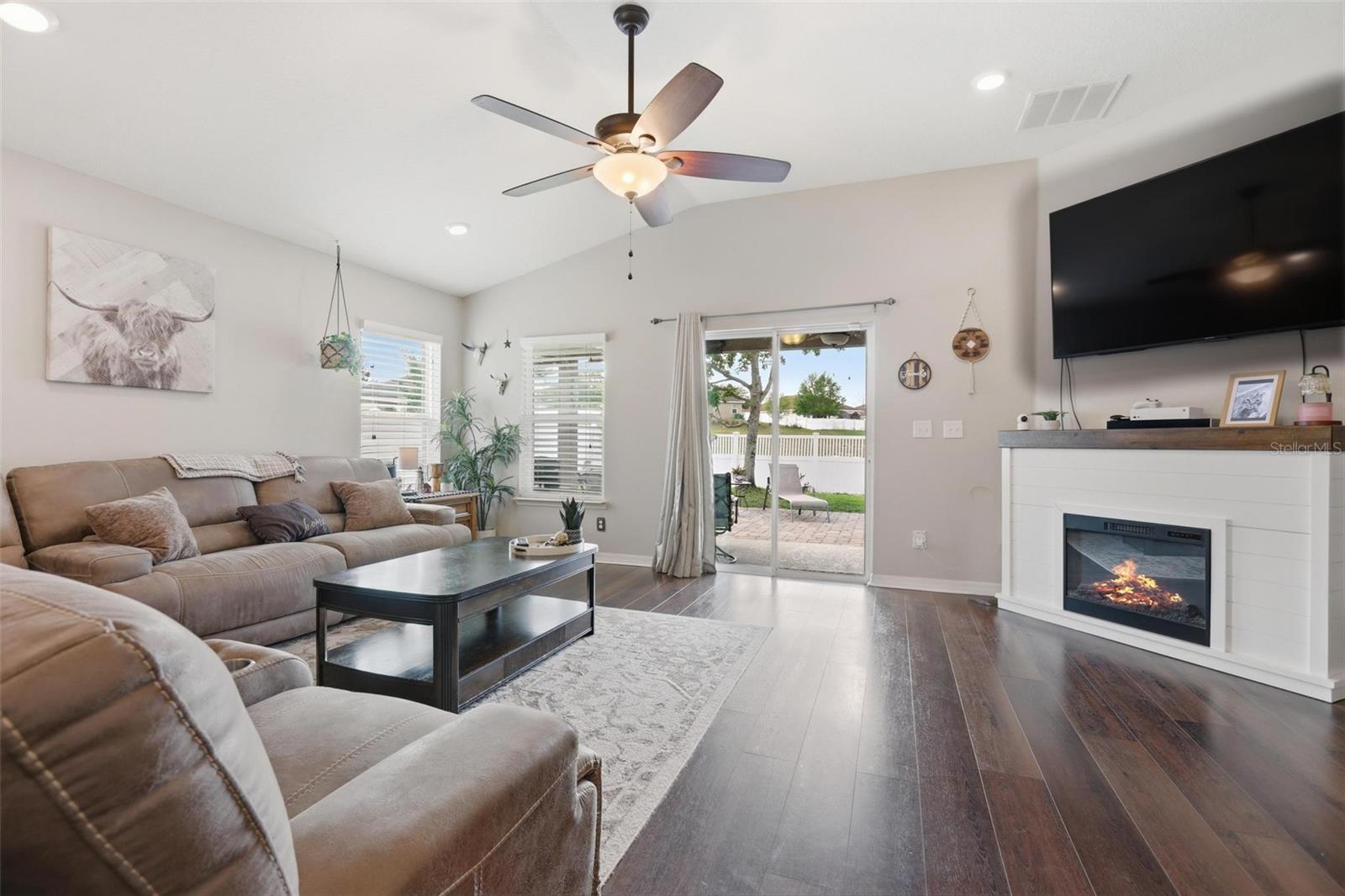 656 CARYA CT, DELAND, FL, 32724