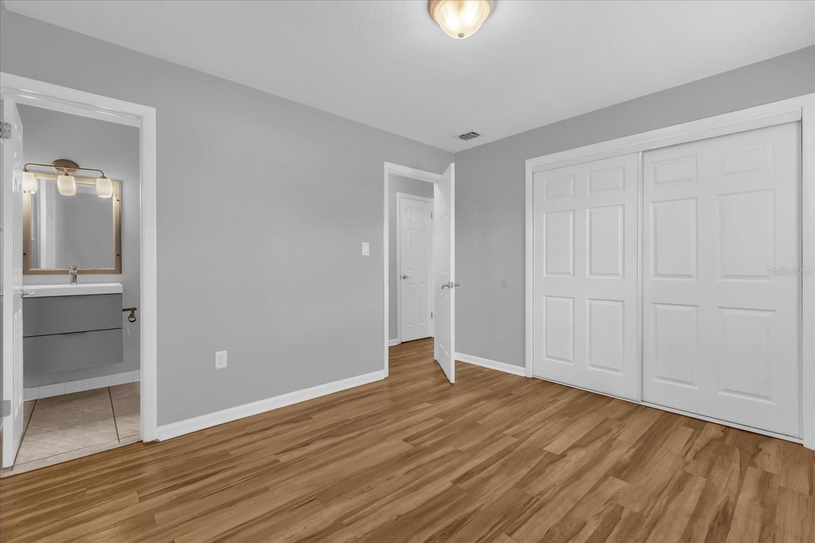 1412 S OXALIS AVE, ORLANDO, FL, 32807