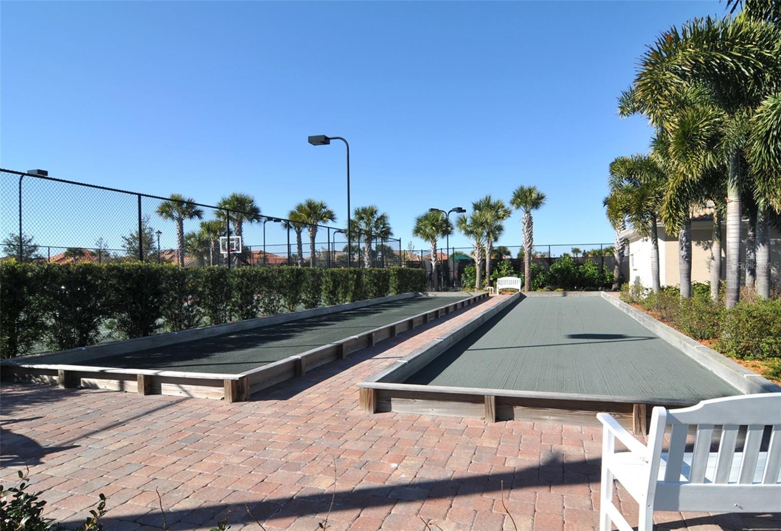 1430 BURGOS DR, SARASOTA, FL, 34238