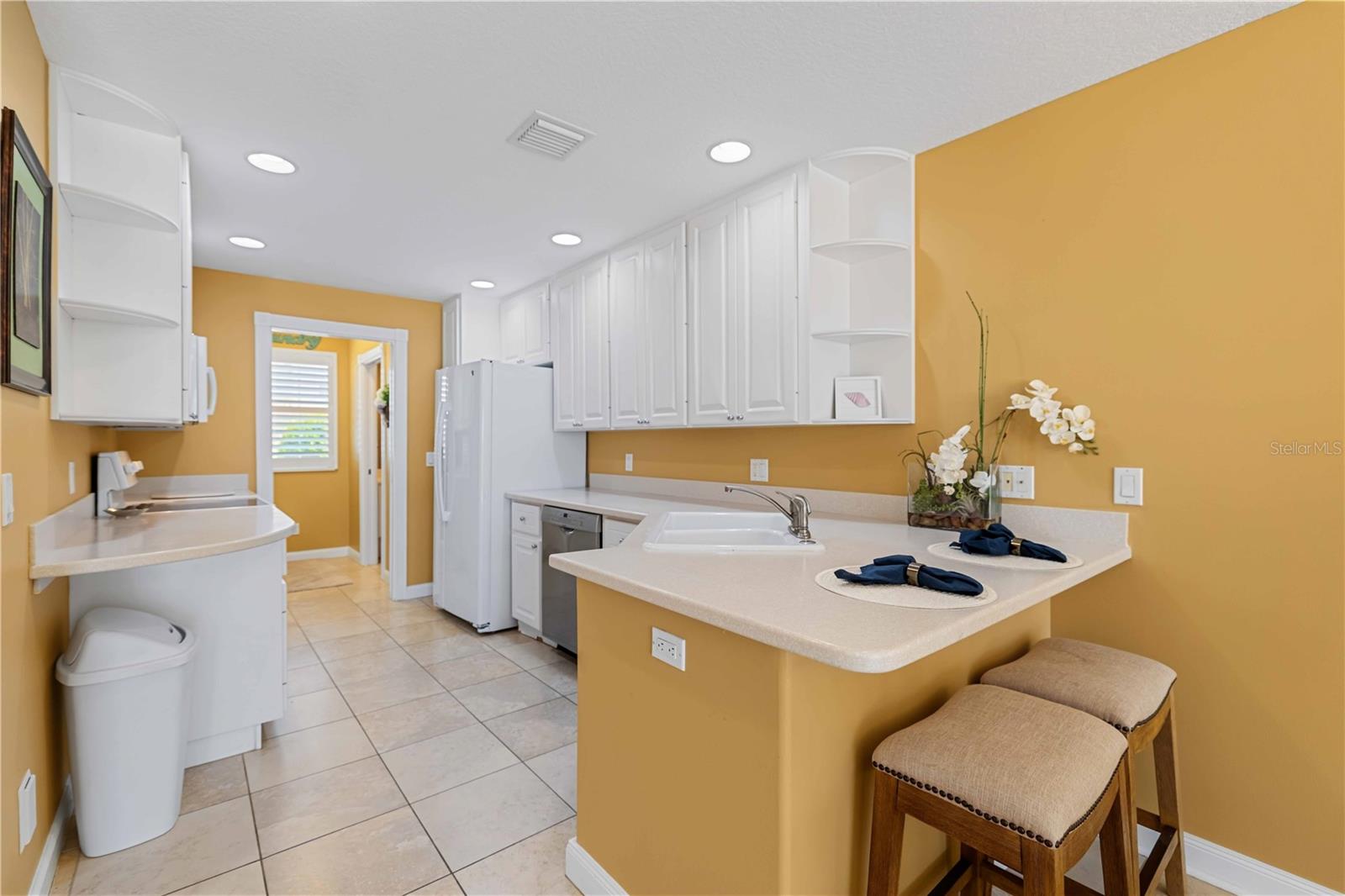 1430 BURGOS DR, SARASOTA, FL, 34238