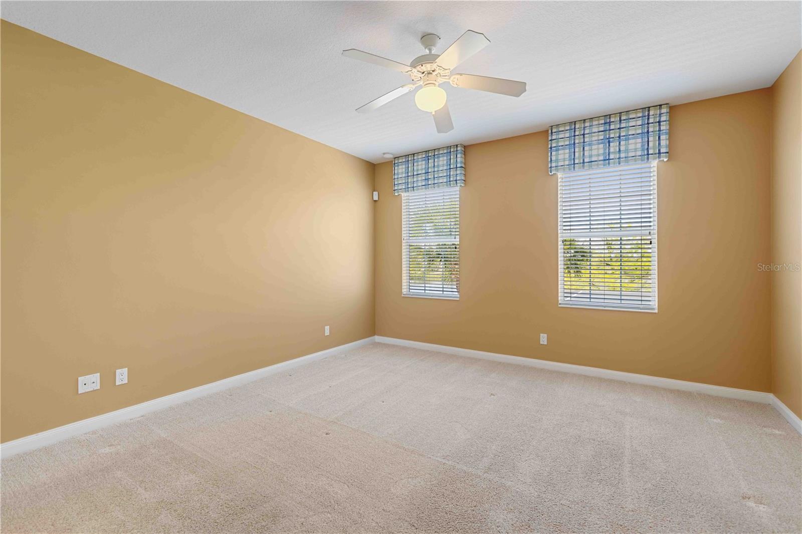 1430 BURGOS DR, SARASOTA, FL, 34238