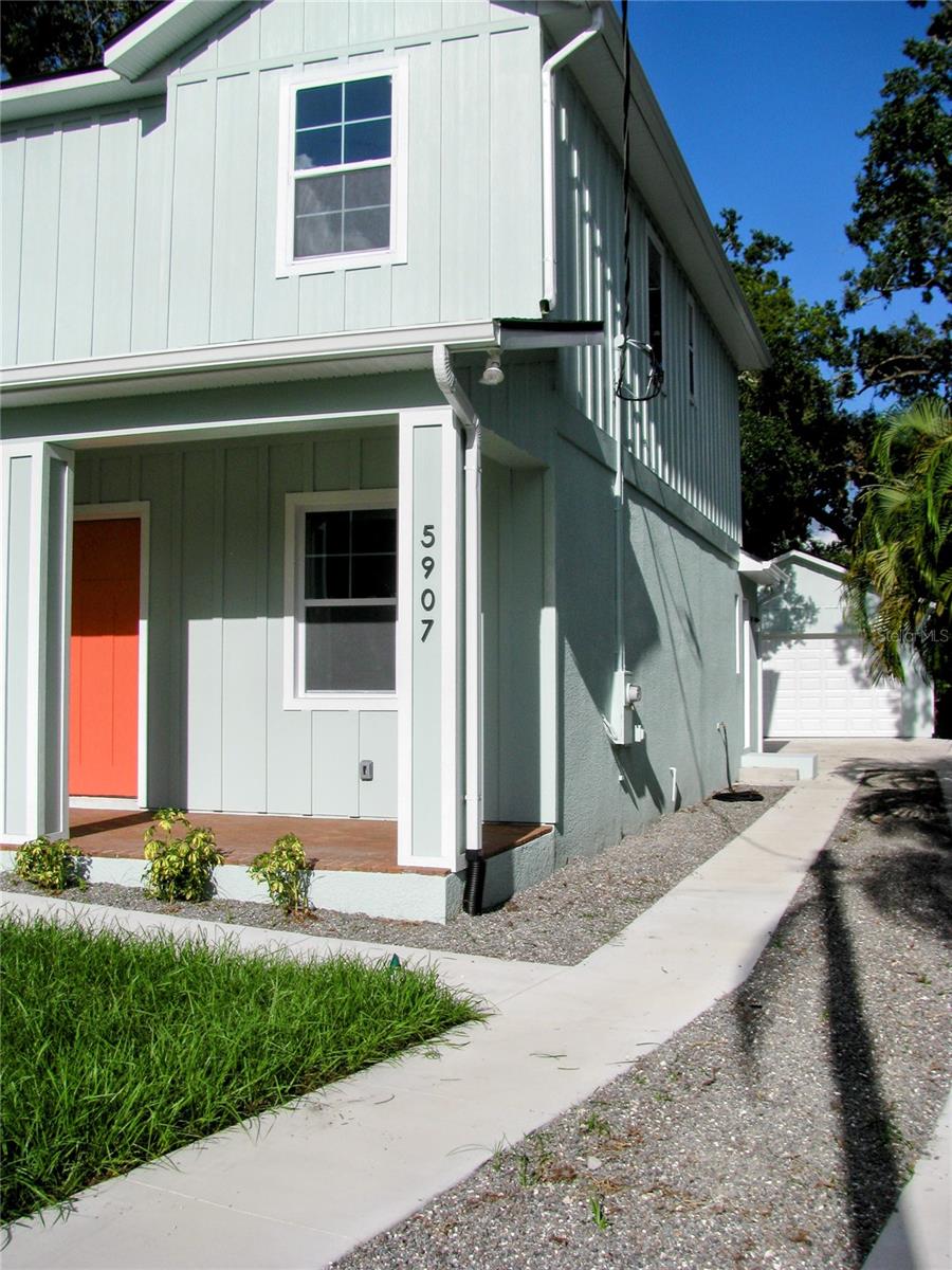 Driveway detached garage