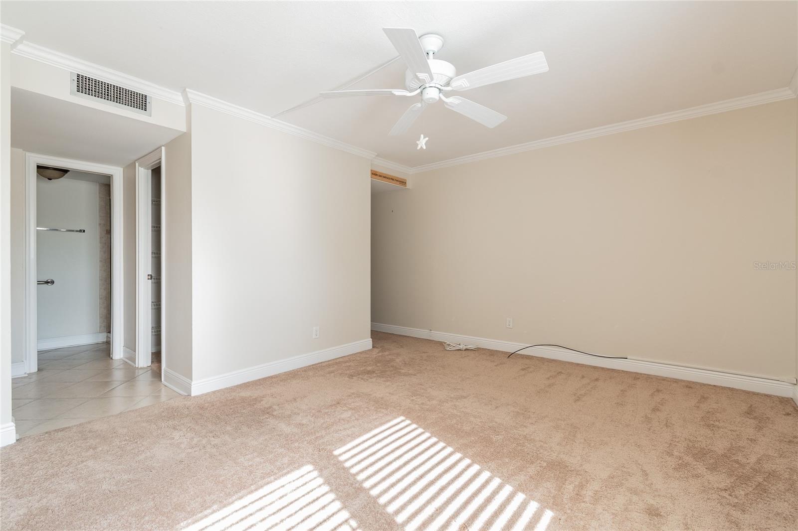 13618 GREENFIELD #305, TAMPA, FL, 33618