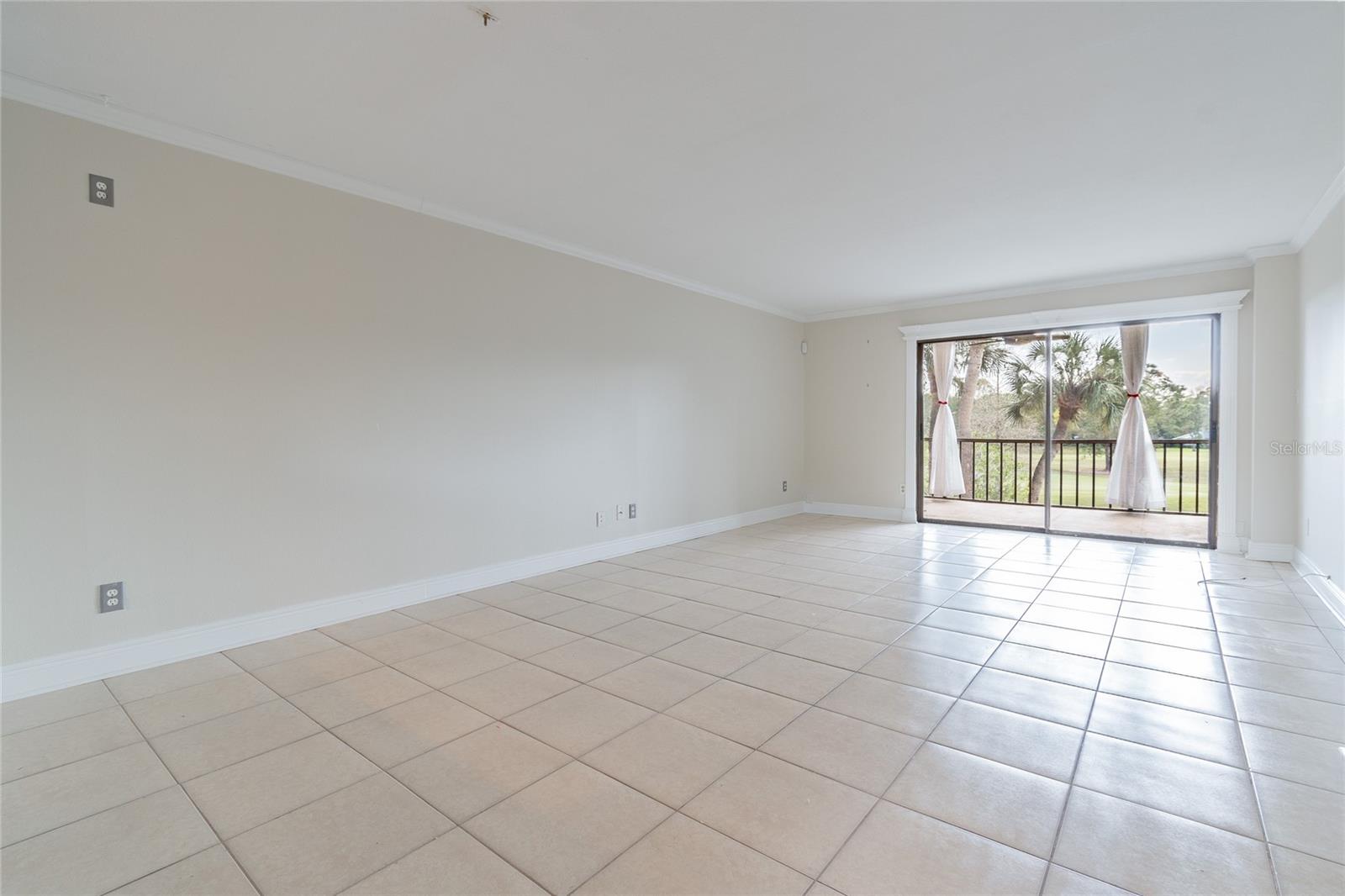 13618 GREENFIELD #305, TAMPA, FL, 33618