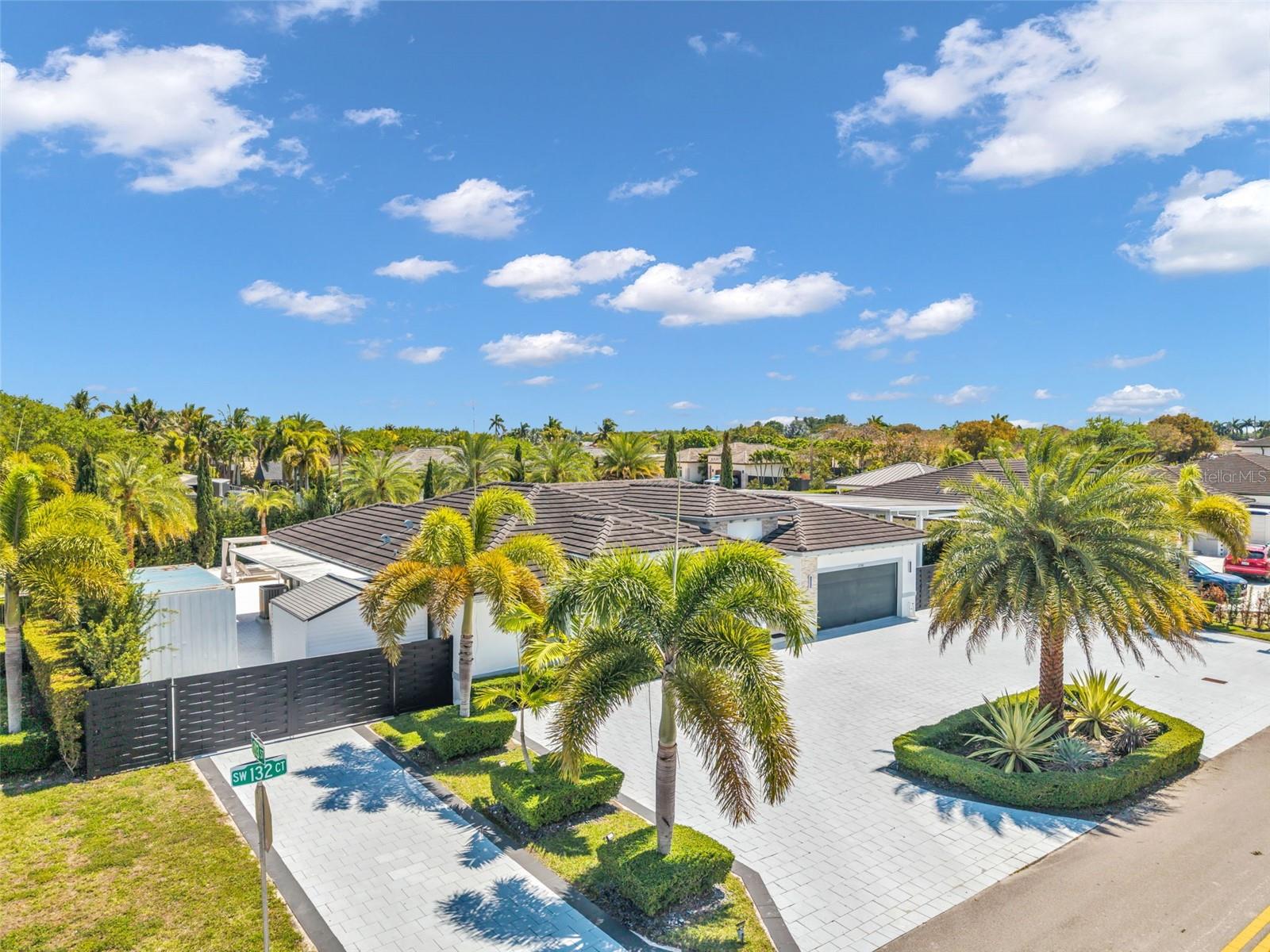 21301 SW 132ND CT, MIAMI, FL, 33177