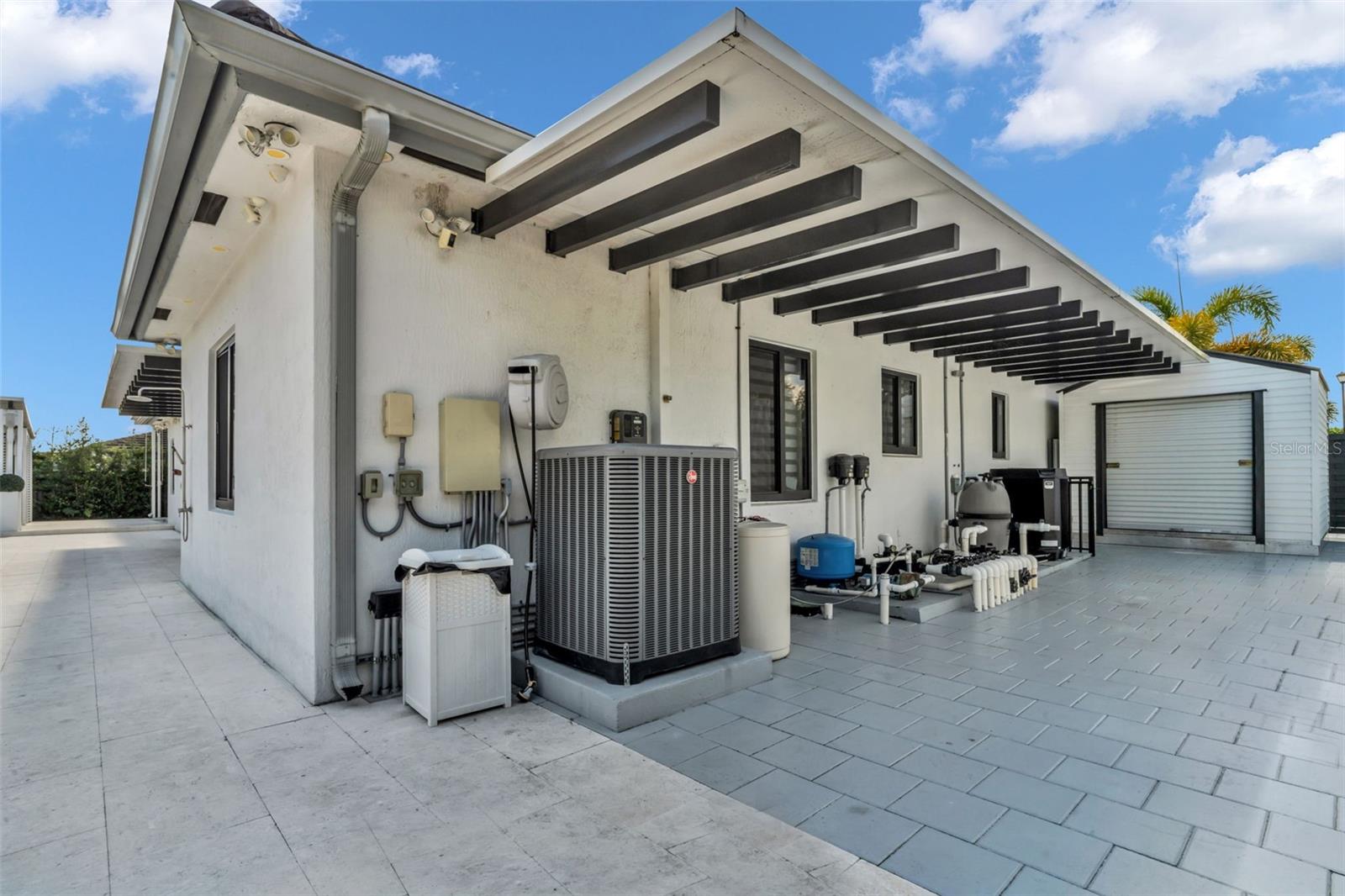 21301 SW 132ND CT, MIAMI, FL, 33177