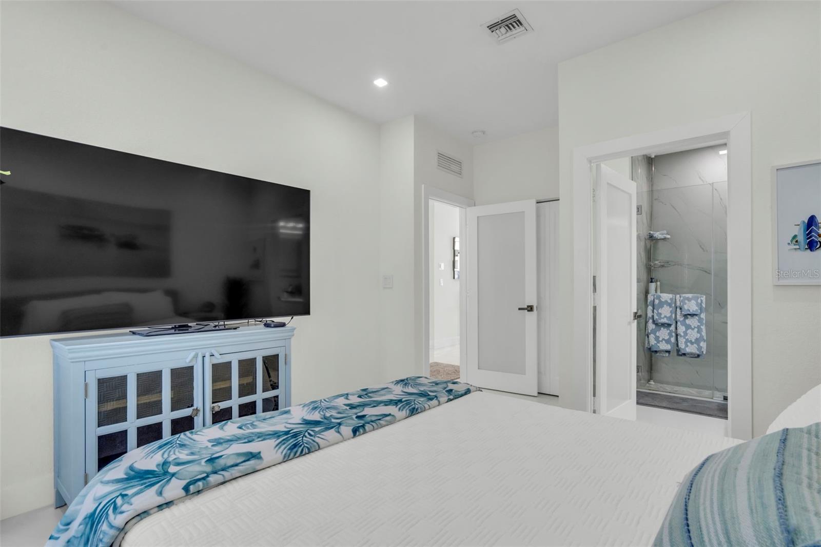 21301 SW 132ND CT, MIAMI, FL, 33177
