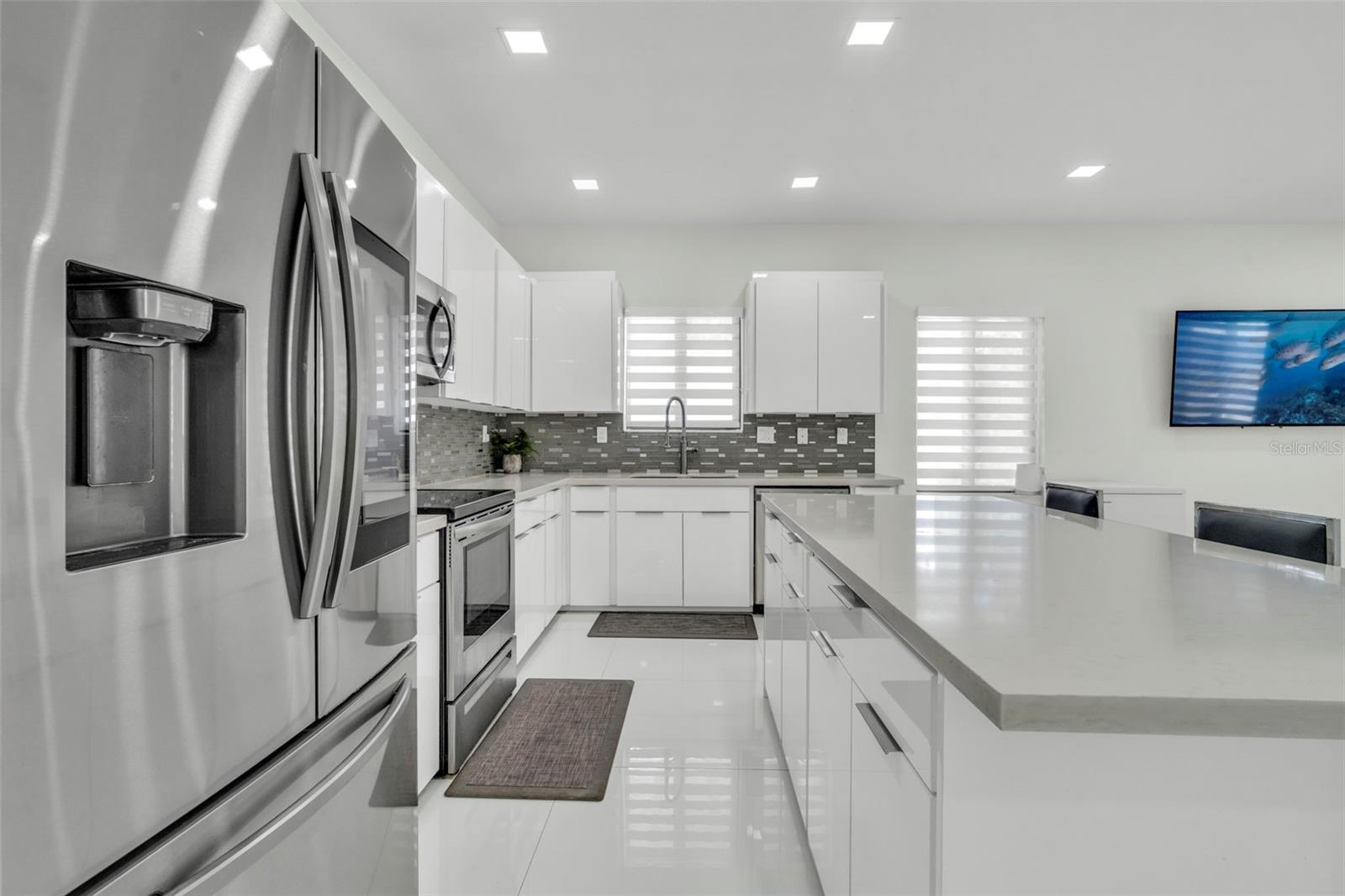 21301 SW 132ND CT, MIAMI, FL, 33177