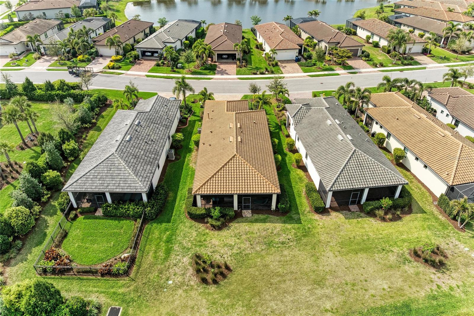7013 HANOVER CT, LAKEWOOD RANCH, FL, 34202