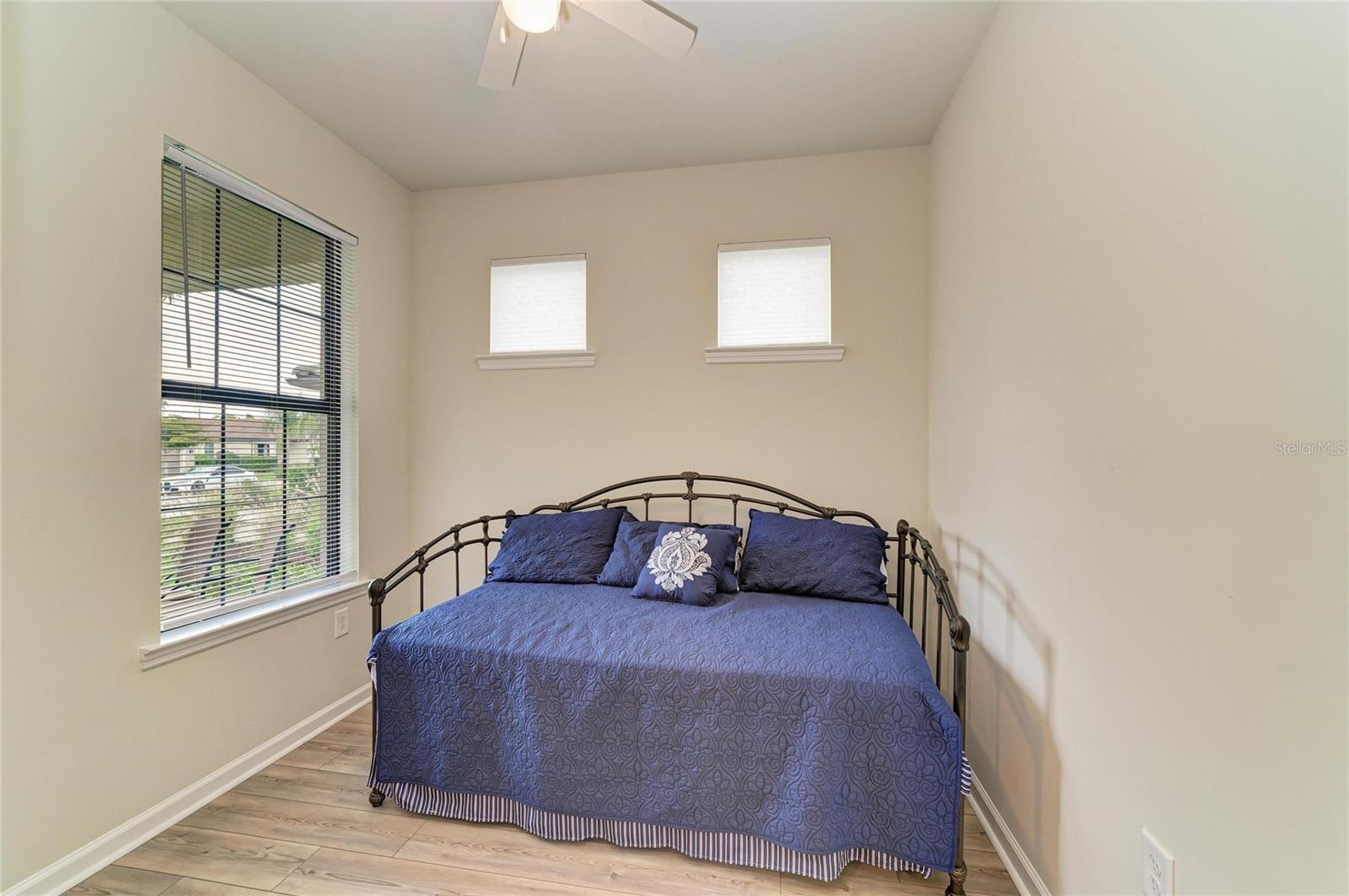 7013 HANOVER CT, LAKEWOOD RANCH, FL, 34202