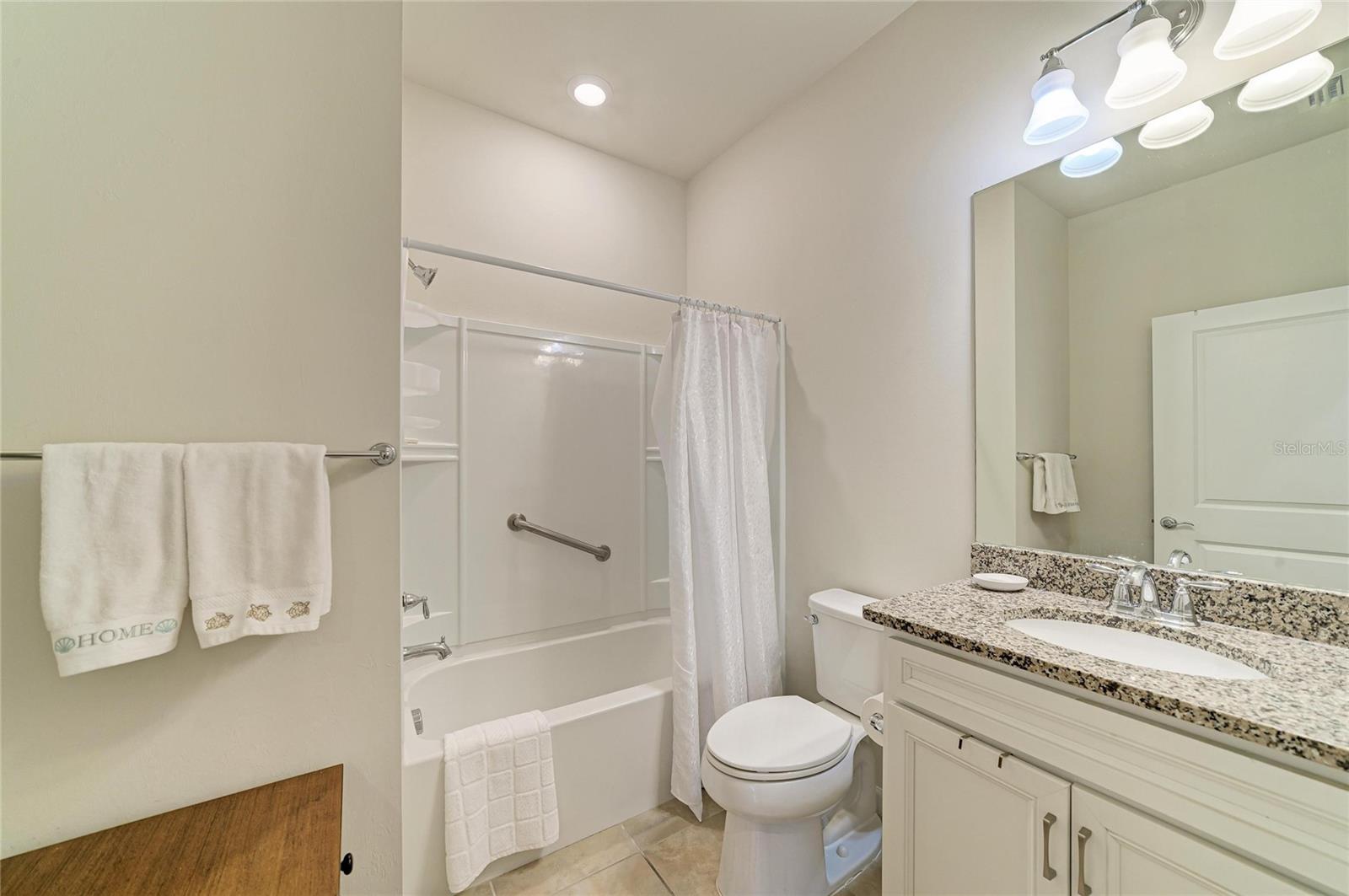 7013 HANOVER CT, LAKEWOOD RANCH, FL, 34202