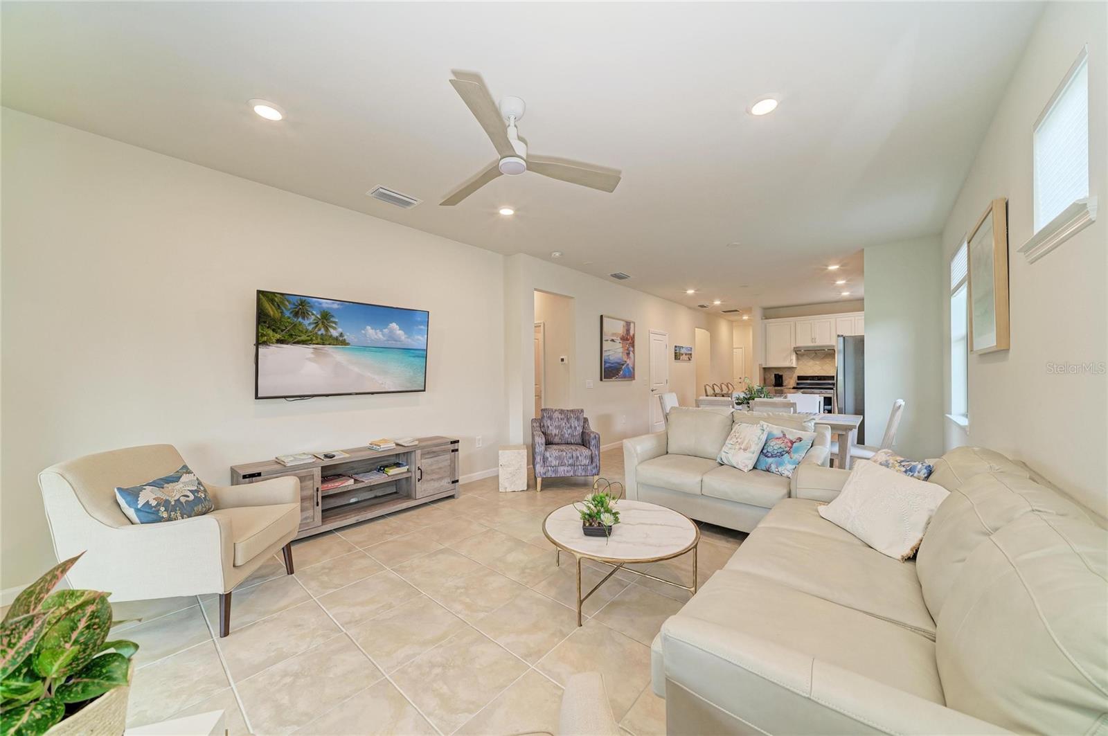 7013 HANOVER CT, LAKEWOOD RANCH, FL, 34202