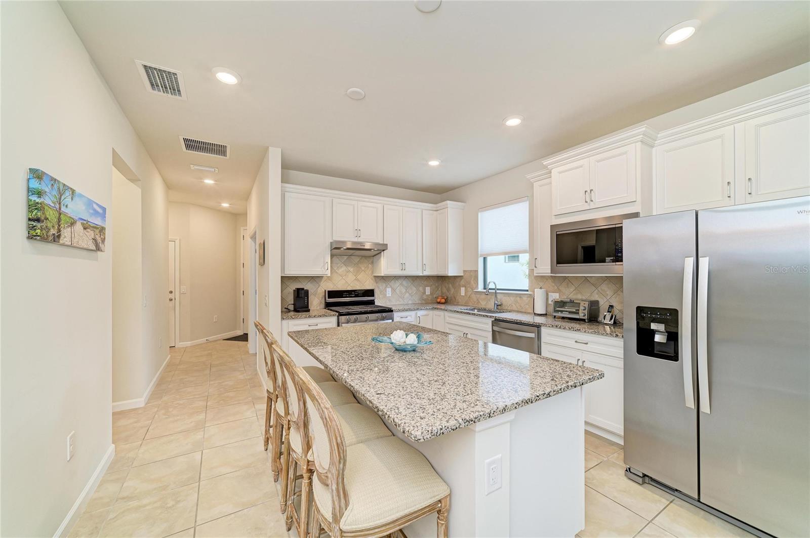 7013 HANOVER CT, LAKEWOOD RANCH, FL, 34202
