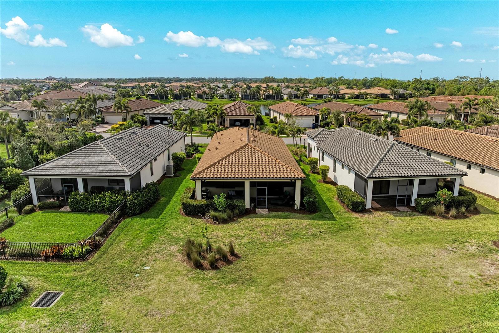 7013 HANOVER CT, LAKEWOOD RANCH, FL, 34202
