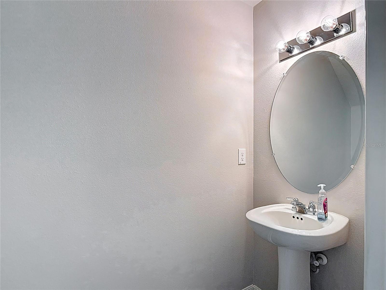11374 MARCELLA AVE, WEEKI WACHEE, FL, 34614