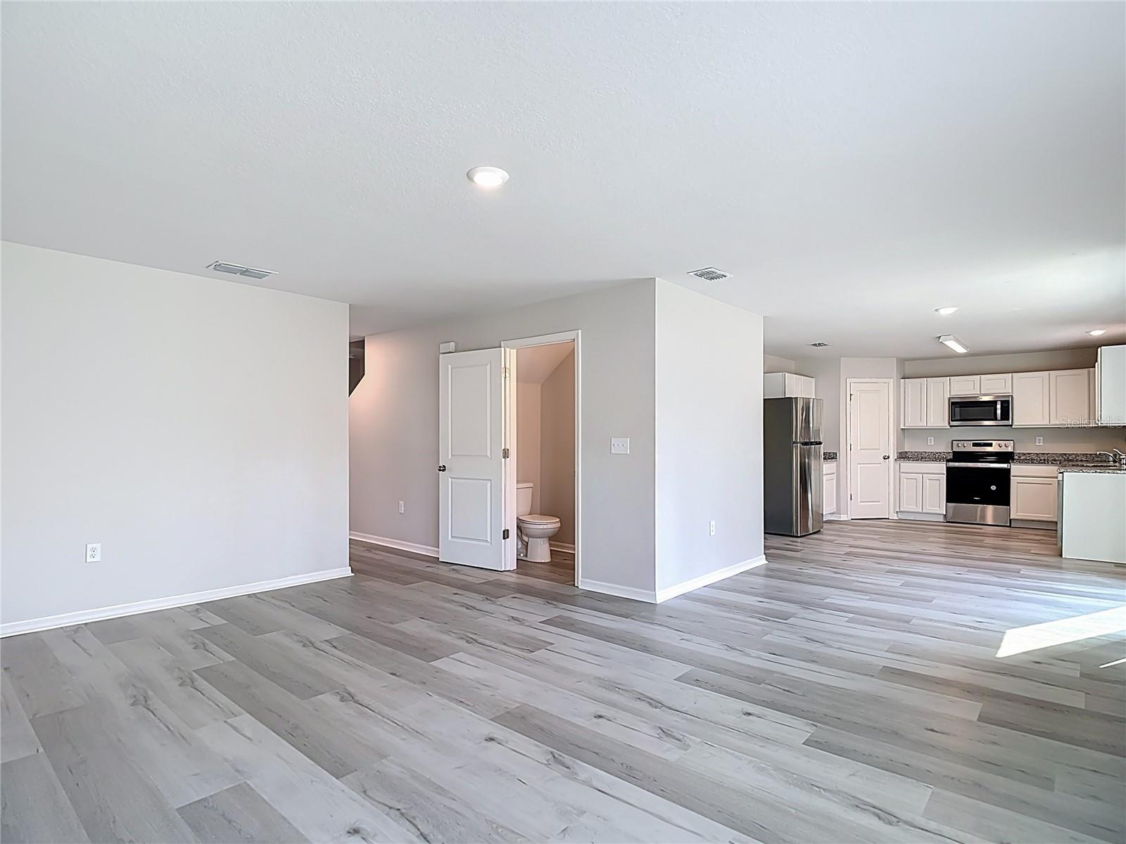 11374 MARCELLA AVE, WEEKI WACHEE, FL, 34614