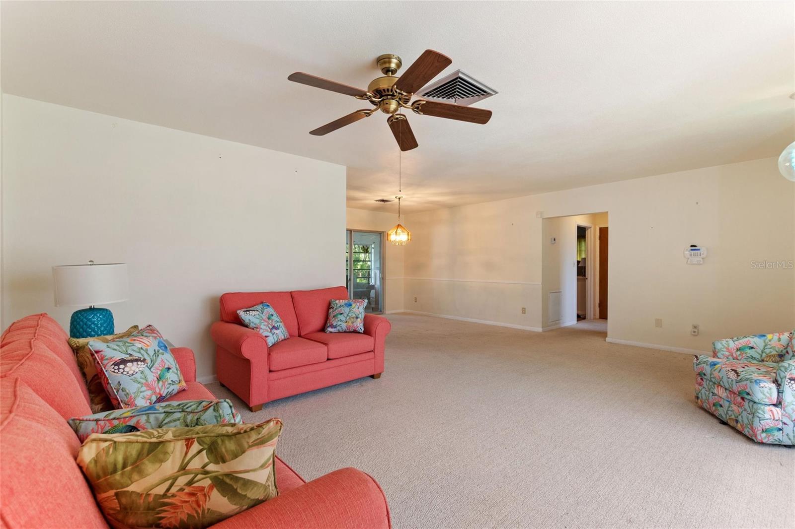 4370 BOUGAINVILLE DR, INDIAN LAKE ESTATES, FL, 33855