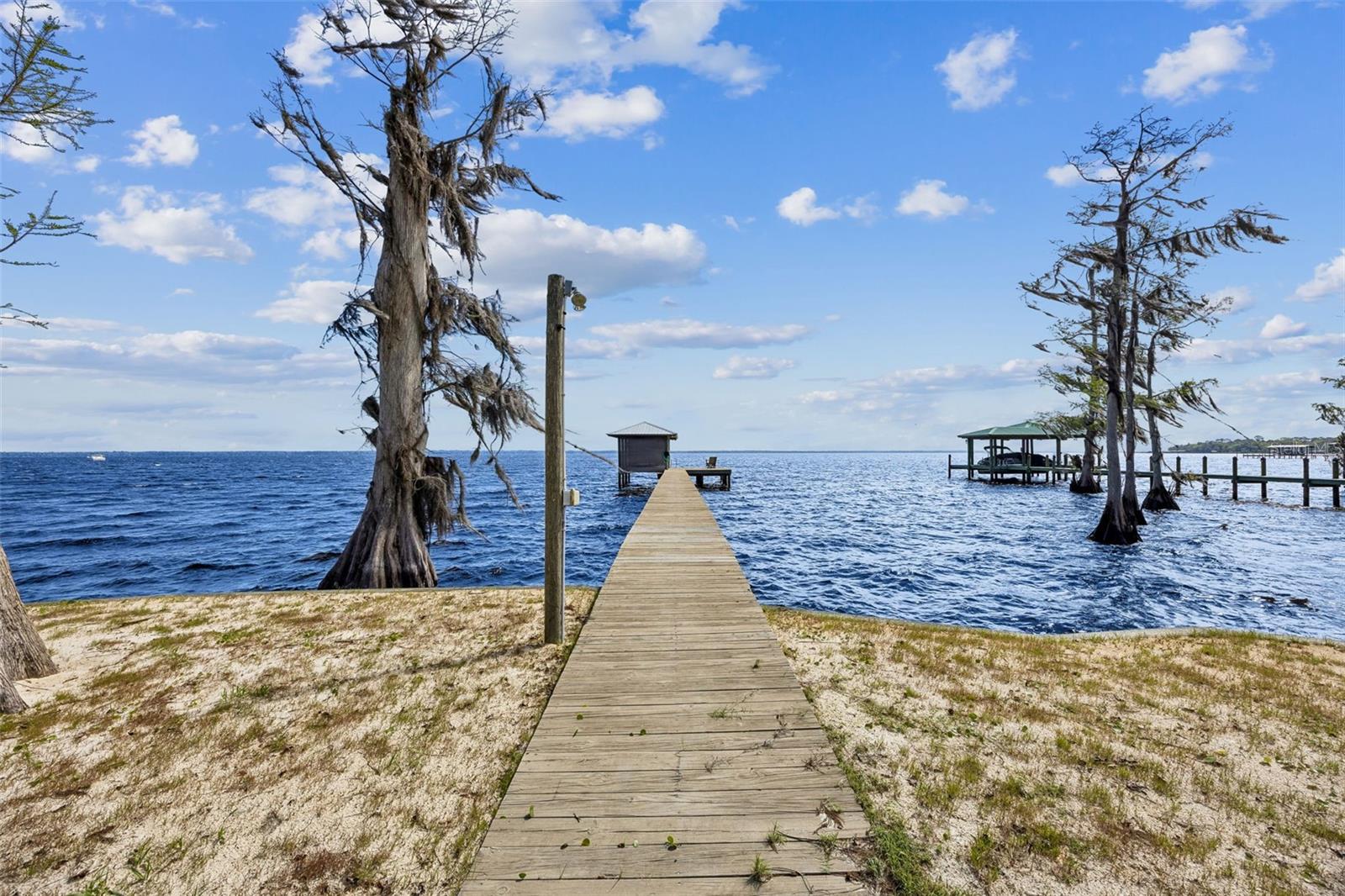 108 SANDRA LN, CRESCENT CITY, FL, 32112