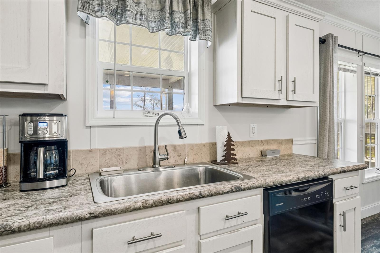 108 SANDRA LN, CRESCENT CITY, FL, 32112