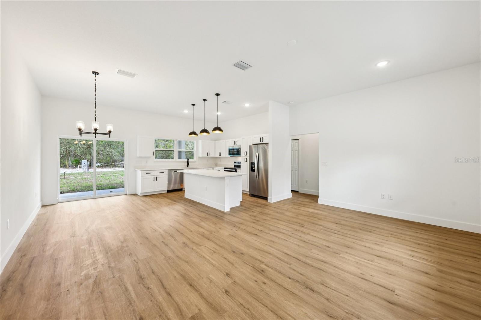 80 MALAUKA PASS CRSE, OCKLAWAHA, FL, 32179