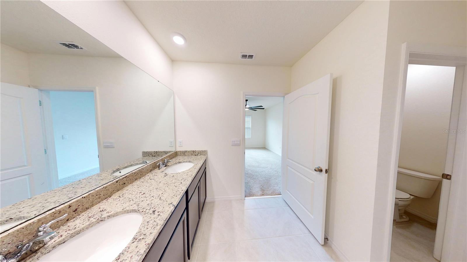 2116 SILVER BROOK WAY, DAVENPORT, FL, 33837