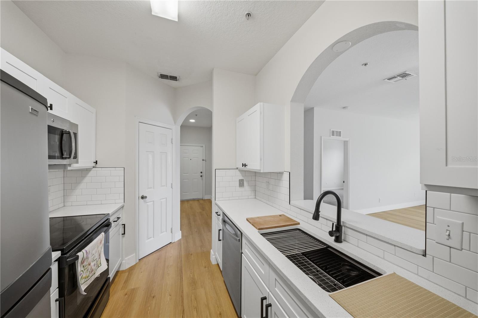 3190 DANTE DR #305, ORLANDO, FL, 32835