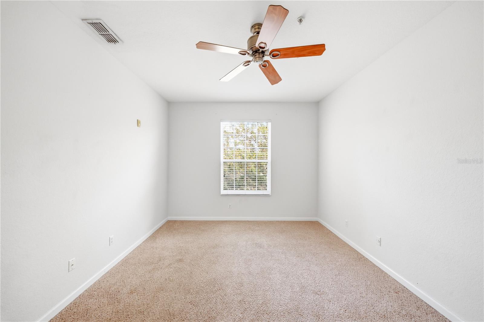 3190 DANTE DR #305, ORLANDO, FL, 32835