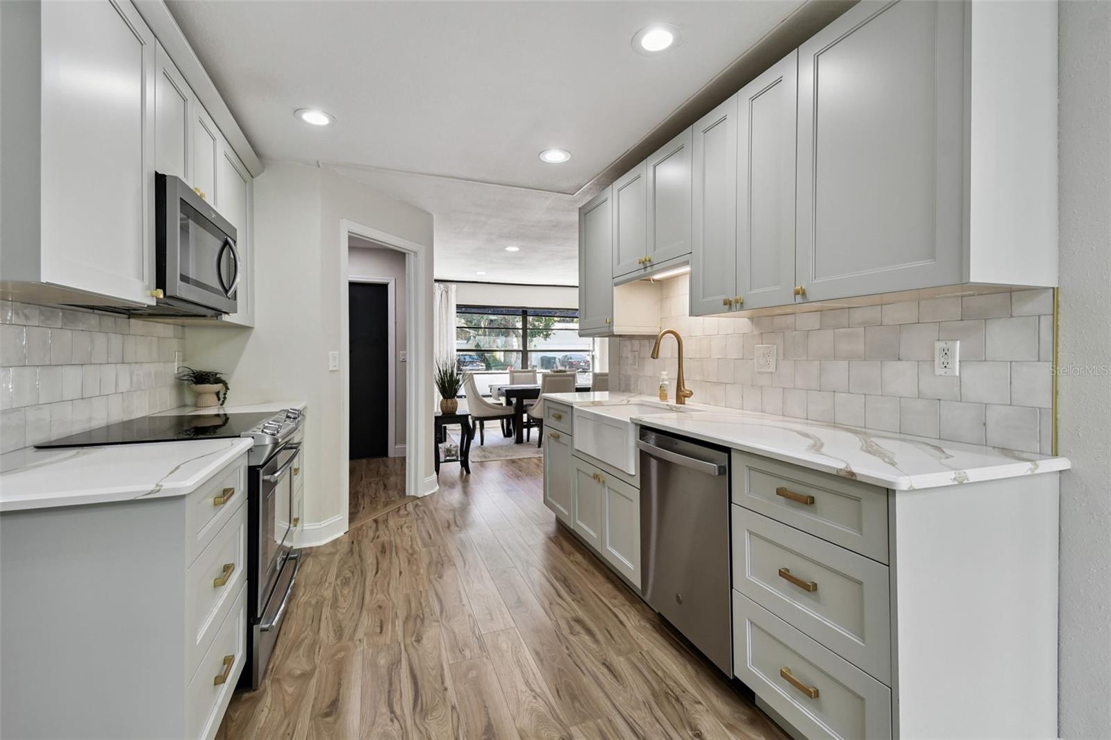 34 HARBOR OAKS CIR, SAFETY HARBOR, FL, 34695