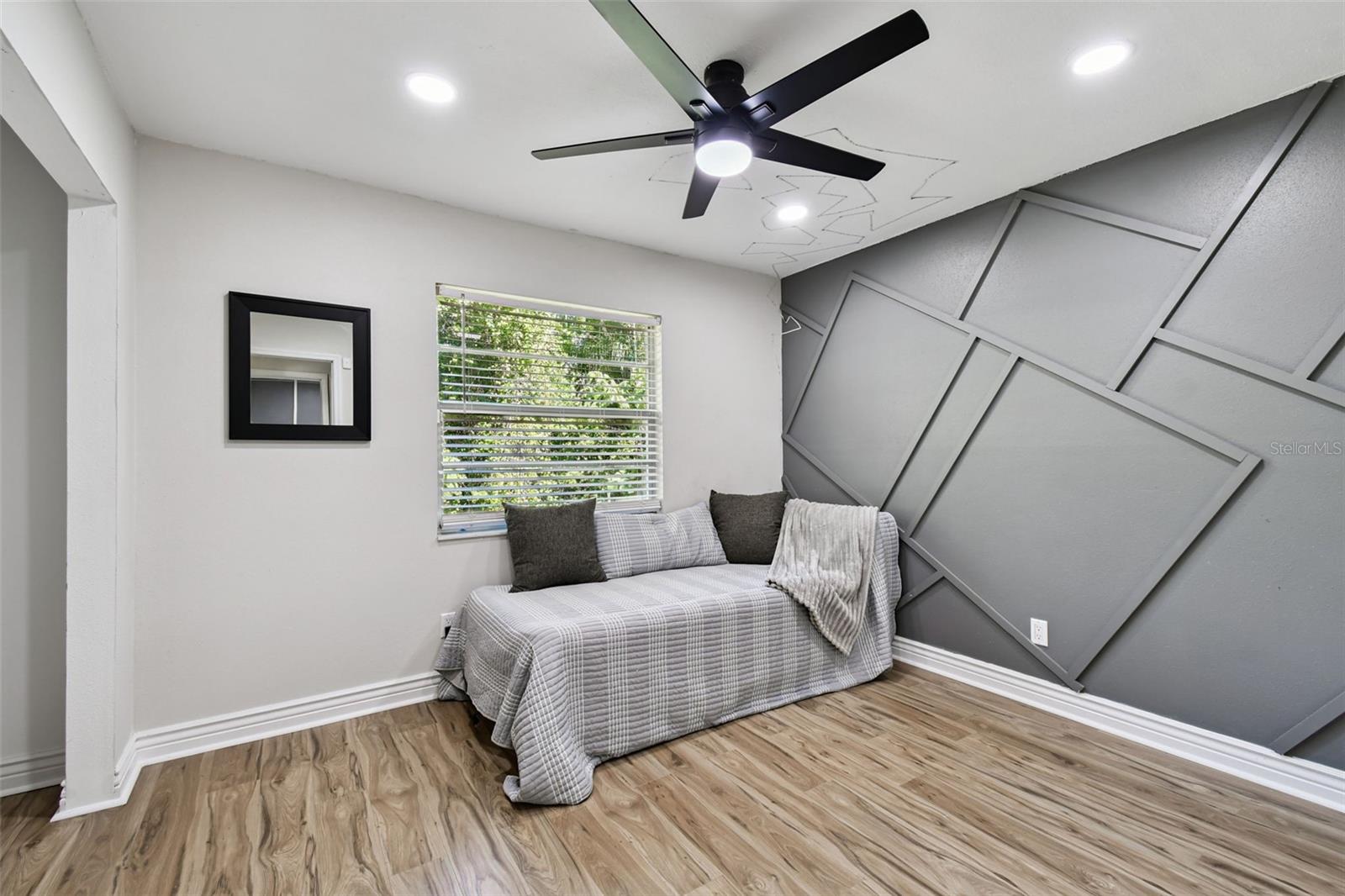 34 HARBOR OAKS CIR, SAFETY HARBOR, FL, 34695