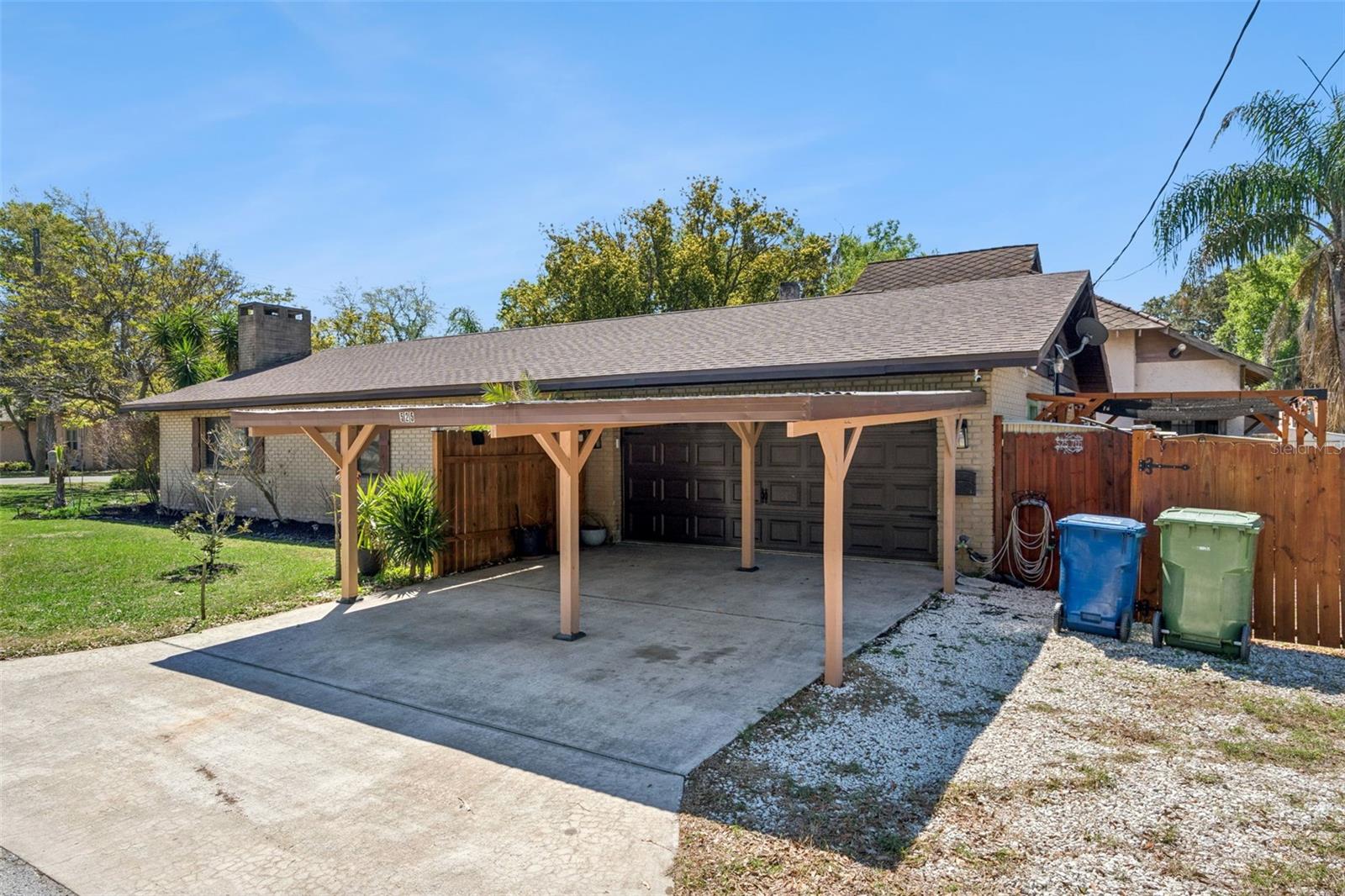 525 7TH ST NE, WINTER HAVEN, FL, 33881