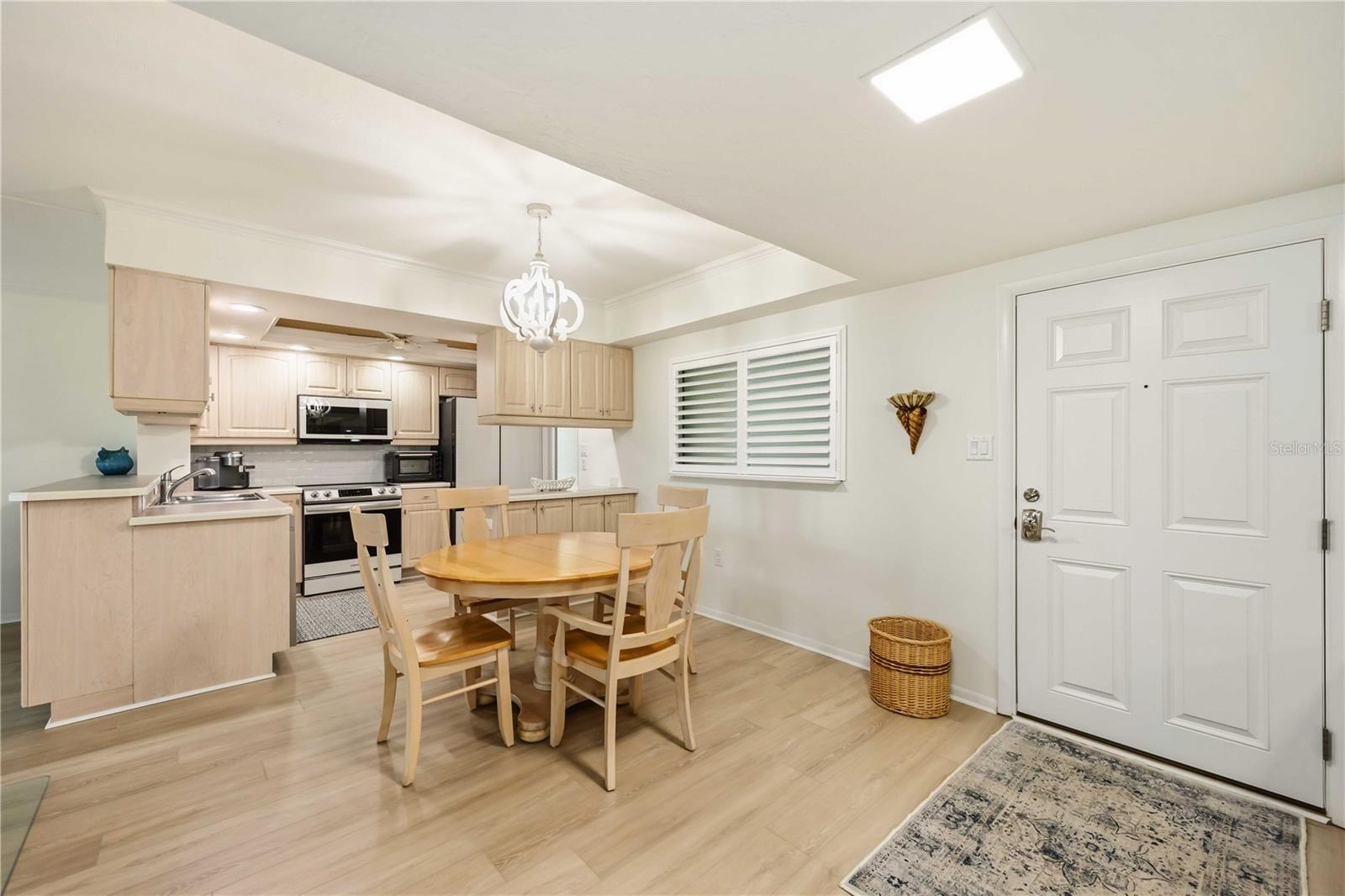 1150 TARPON CENTER DR #208, VENICE, FL, 34285