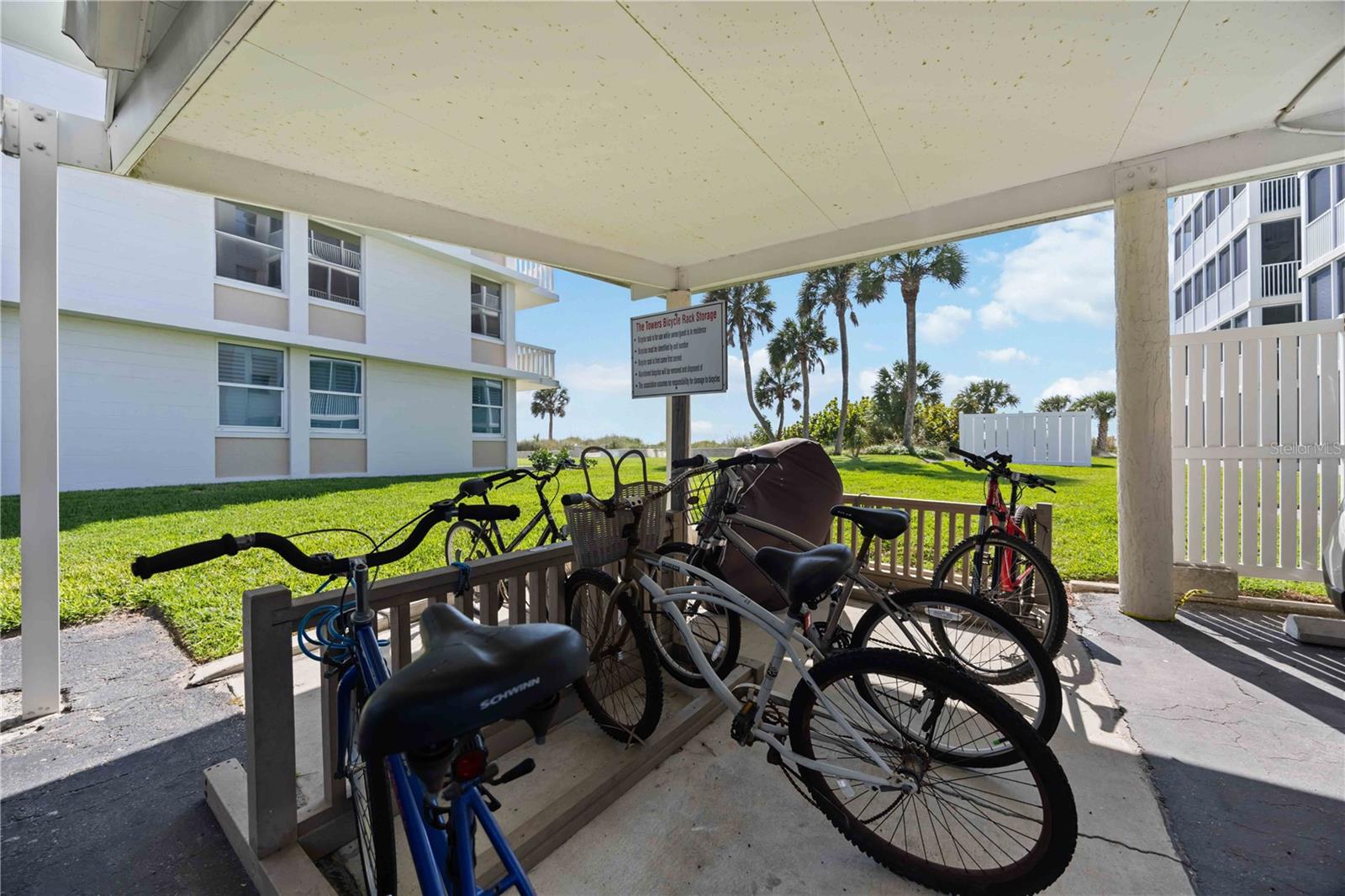 1150 TARPON CENTER DR #208, VENICE, FL, 34285