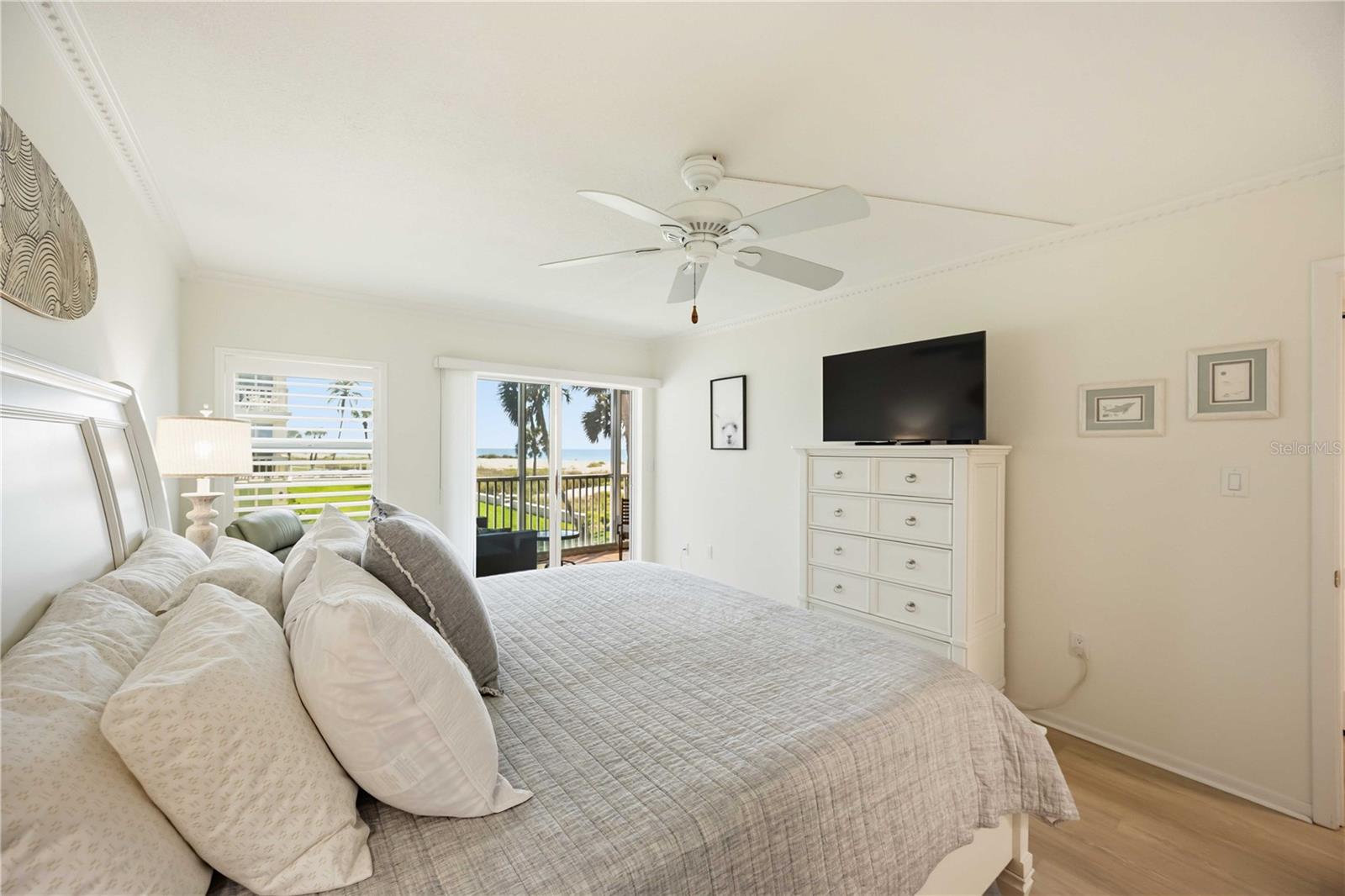 1150 TARPON CENTER DR #208, VENICE, FL, 34285