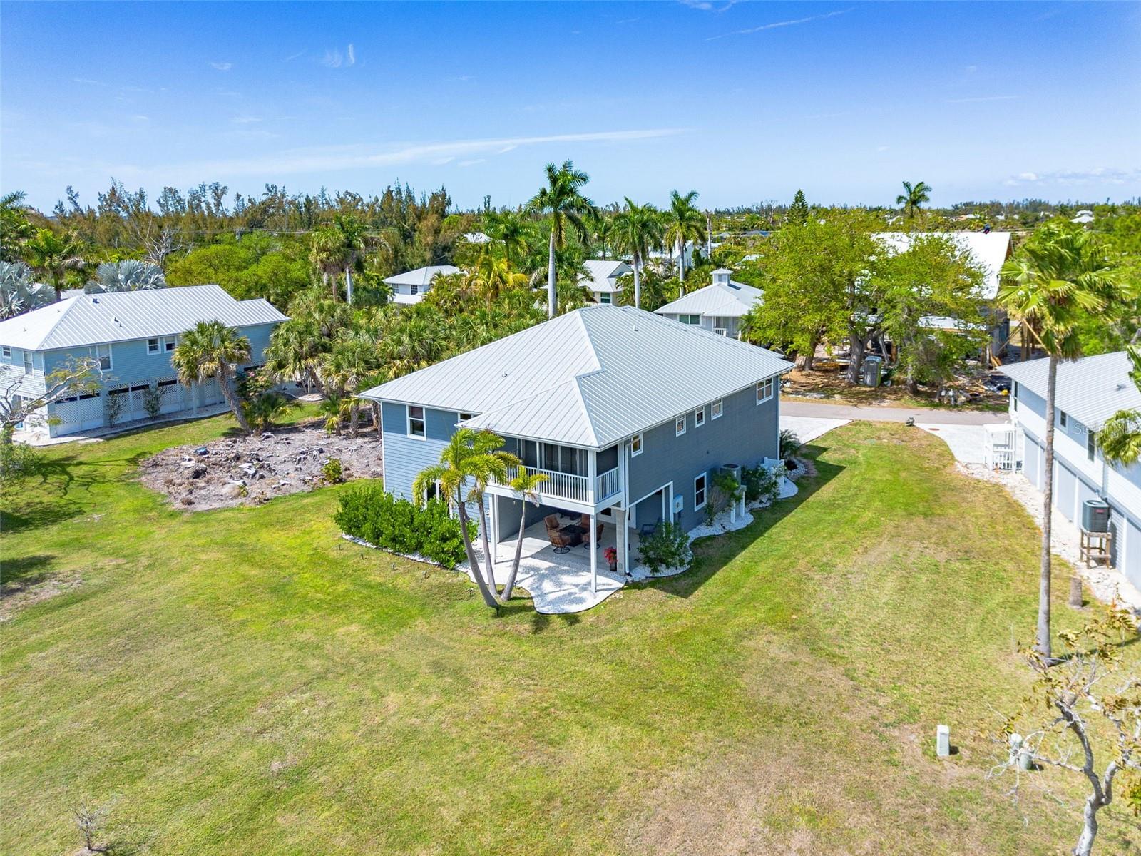 7655 MYRSINE CIR, BOKEELIA, FL, 33922