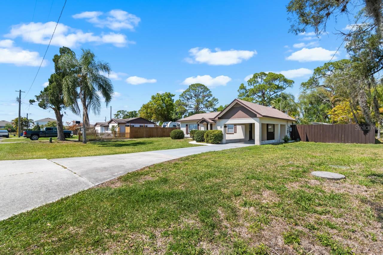 301 5TH AVE NW, RUSKIN, FL, 33570