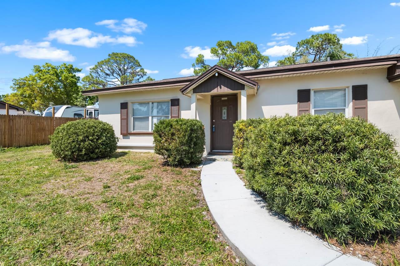 301 5TH AVE NW, RUSKIN, FL, 33570