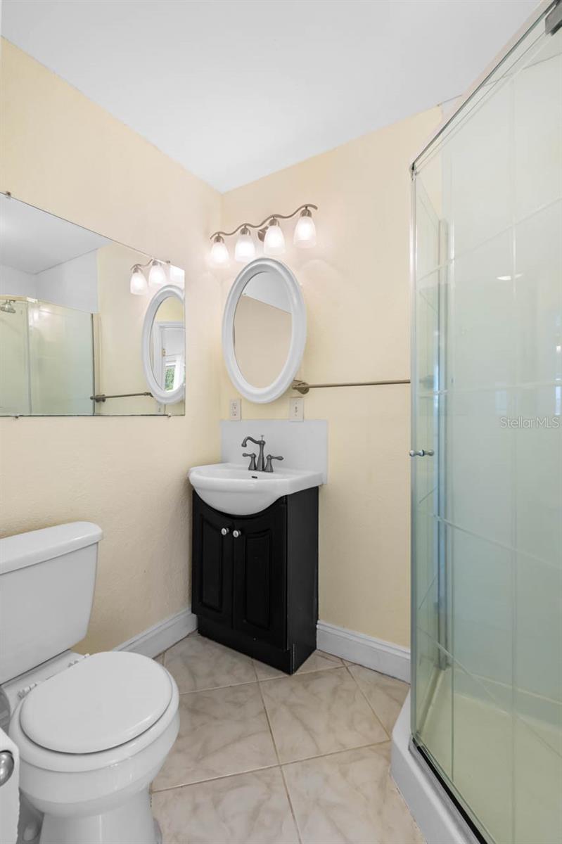 301 5TH AVE NW, RUSKIN, FL, 33570