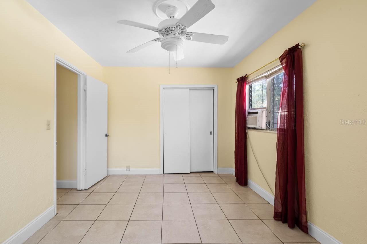 301 5TH AVE NW, RUSKIN, FL, 33570