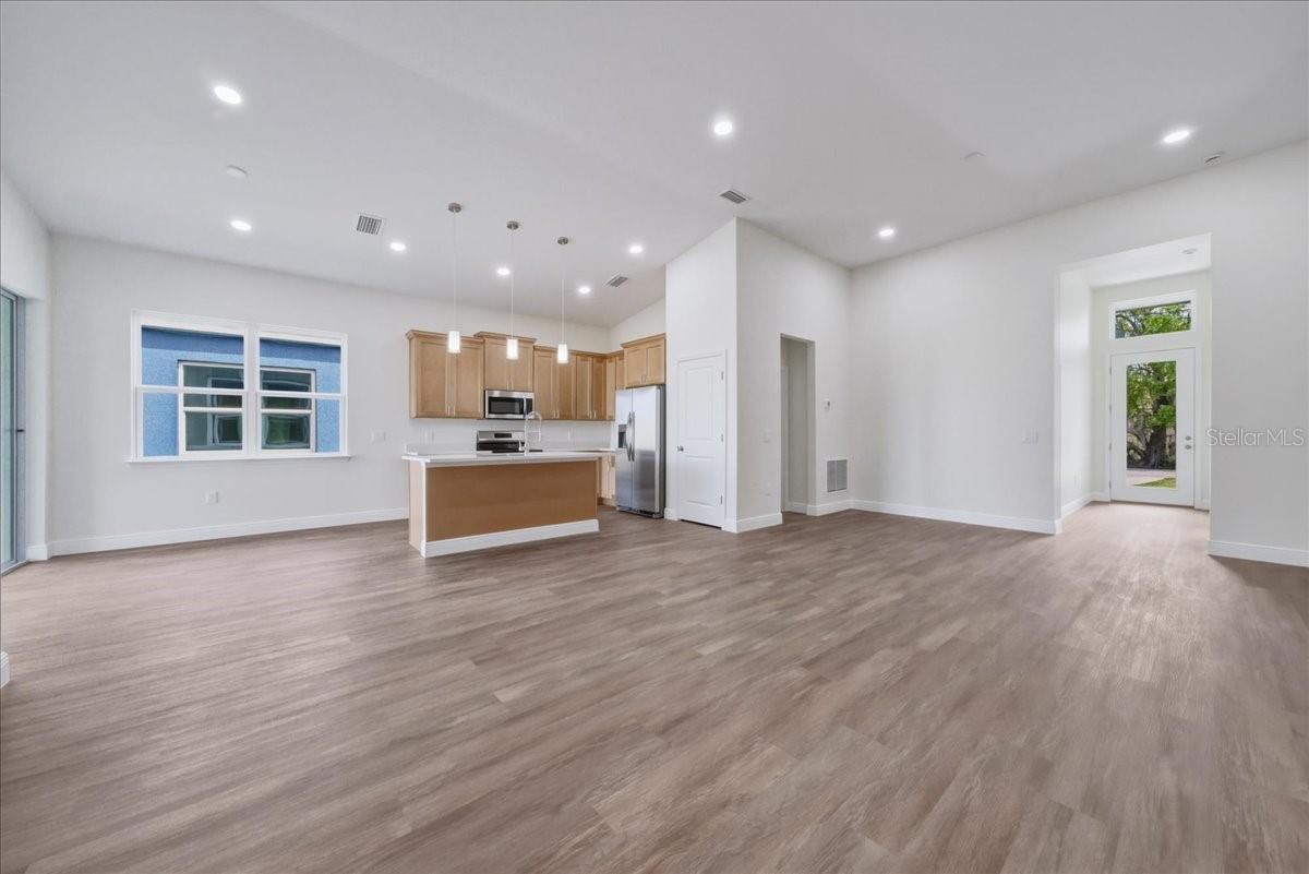 1296 MOSELLE AVE, ORLANDO, FL, 32807