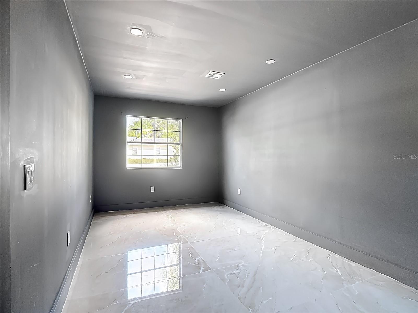 201 VALENCIA DR, AUBURNDALE, FL, 33823