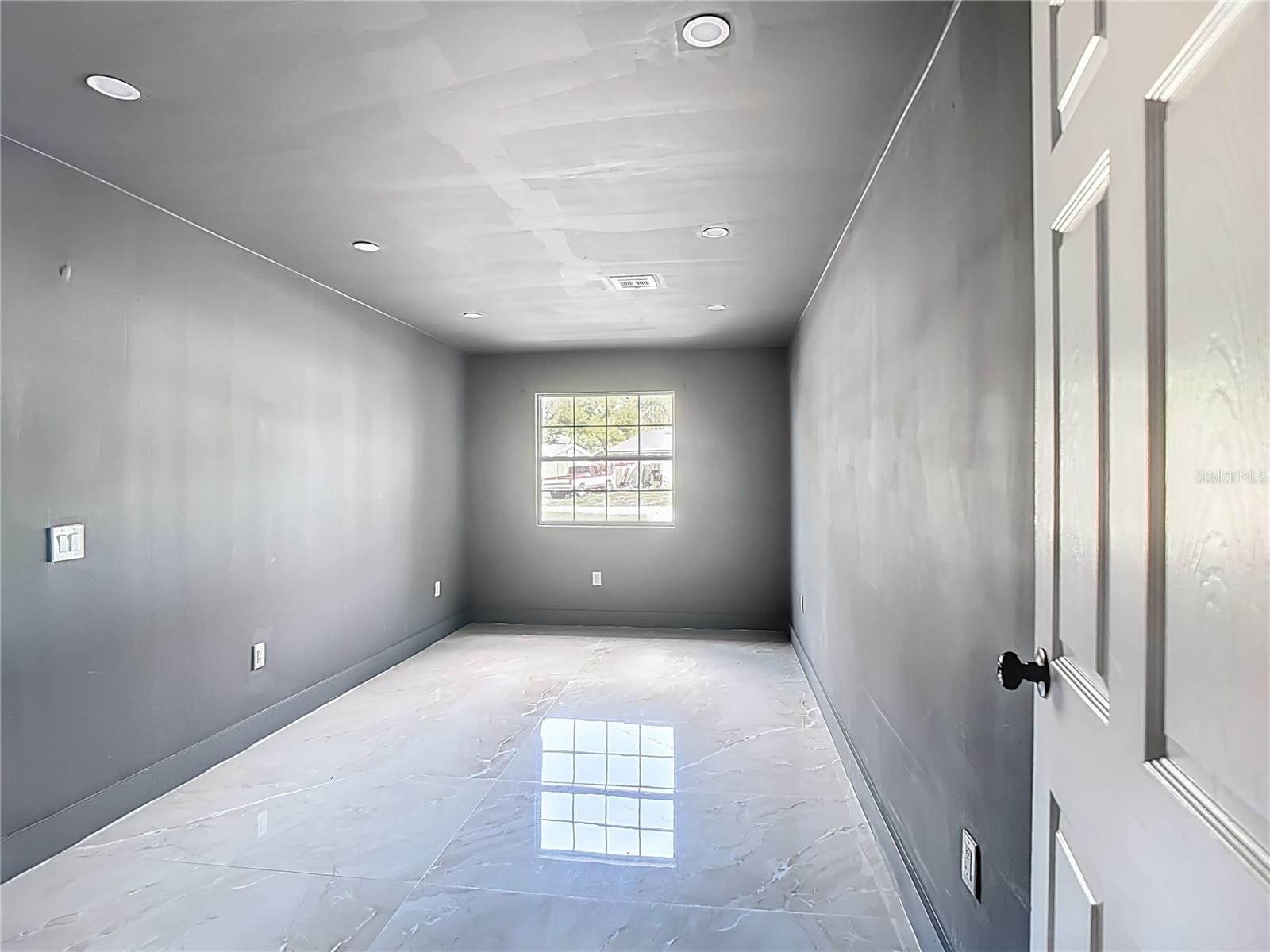201 VALENCIA DR, AUBURNDALE, FL, 33823