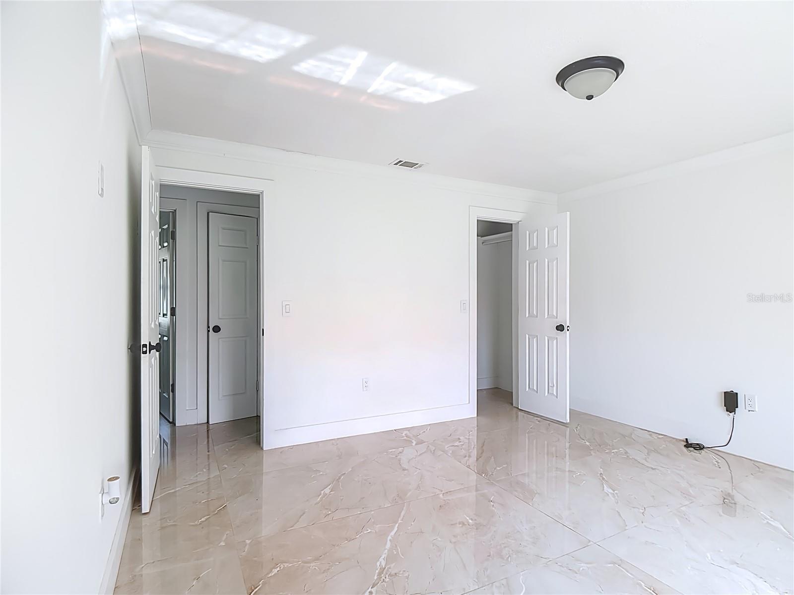 201 VALENCIA DR, AUBURNDALE, FL, 33823