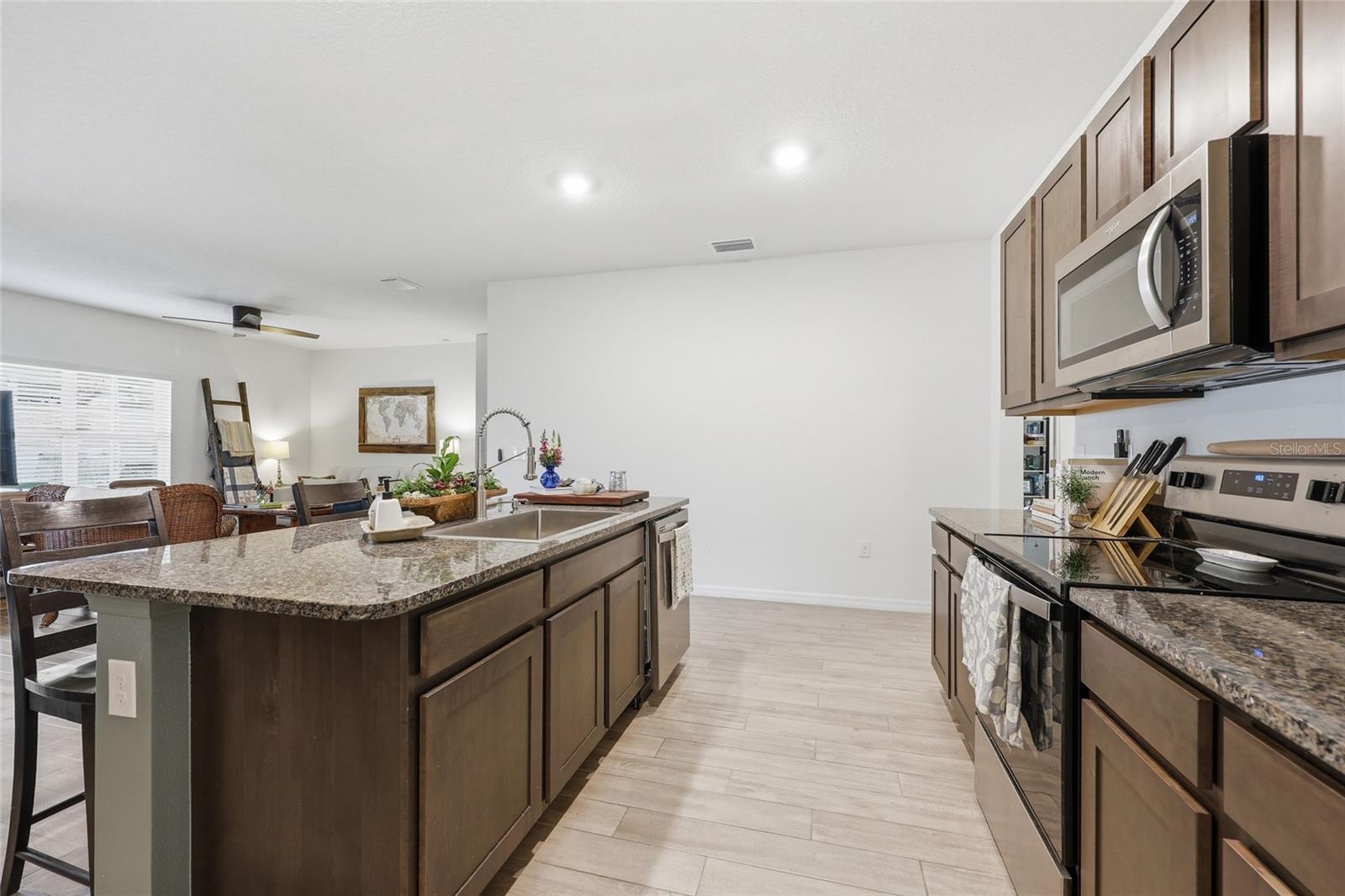 8261 SW 60TH AVE, GAINESVILLE, FL, 32608