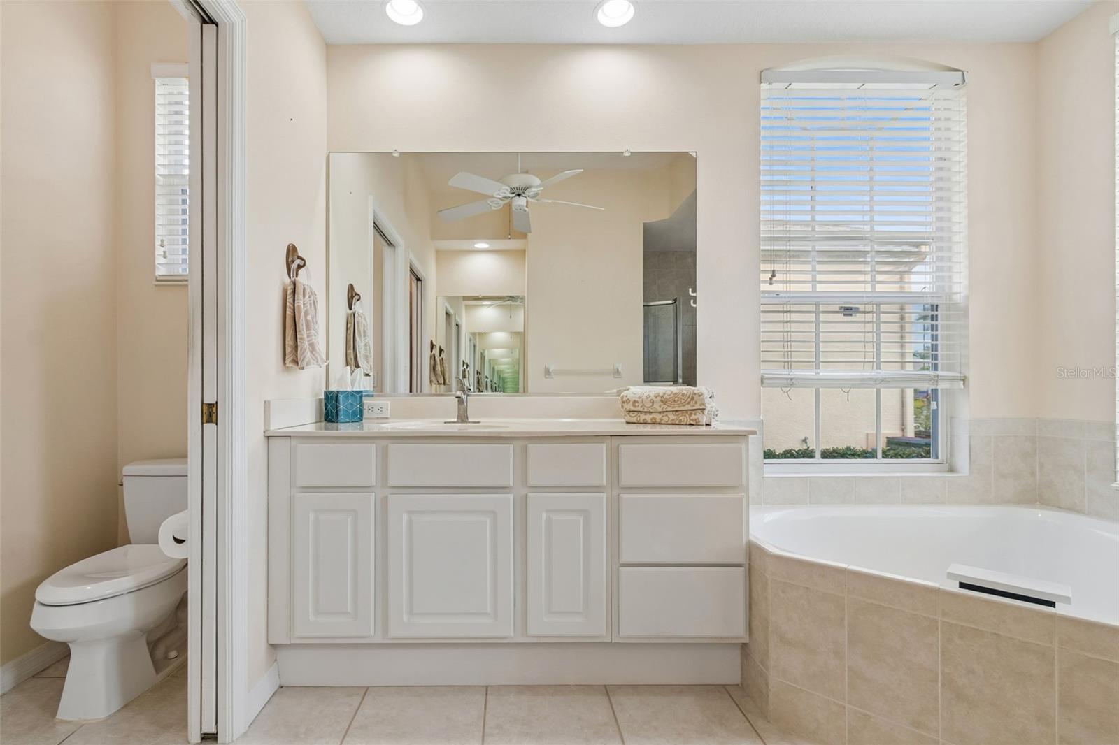 718 PLANTERS MANOR WAY, BRADENTON, FL, 34212