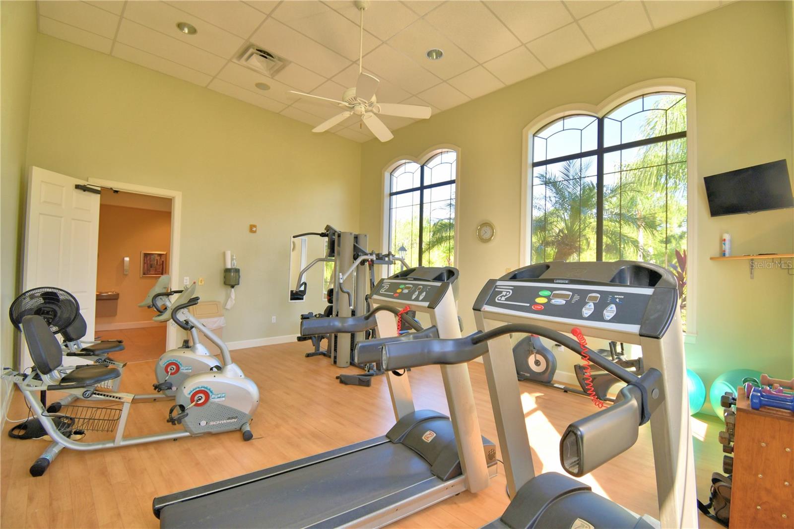 1507 VIENNA SQUARE DR, WINTER HAVEN, FL, 33884