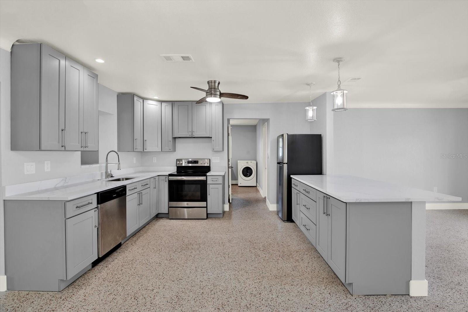 203 163RD AVE, REDINGTON BEACH, FL, 33708